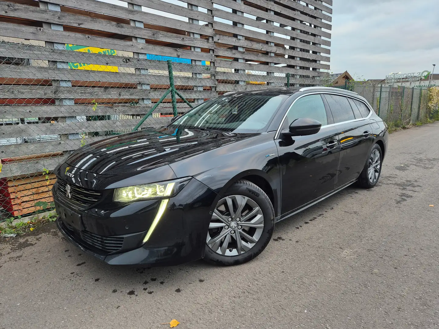 Peugeot 508 508 SW 1.6 PureTech Allure S Noir - 1
