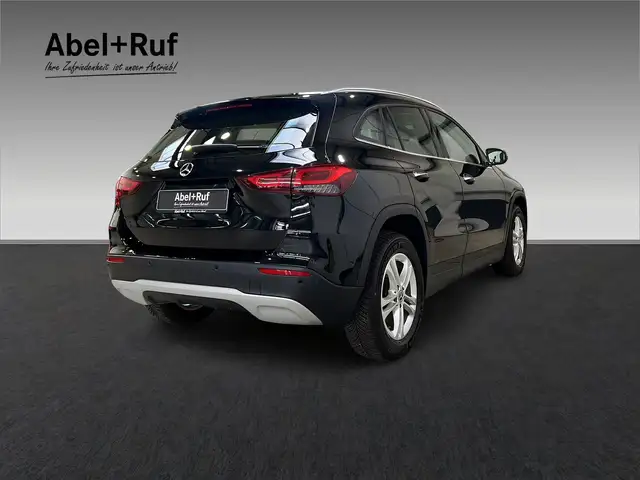 Mercedes-Benz Gla view 7