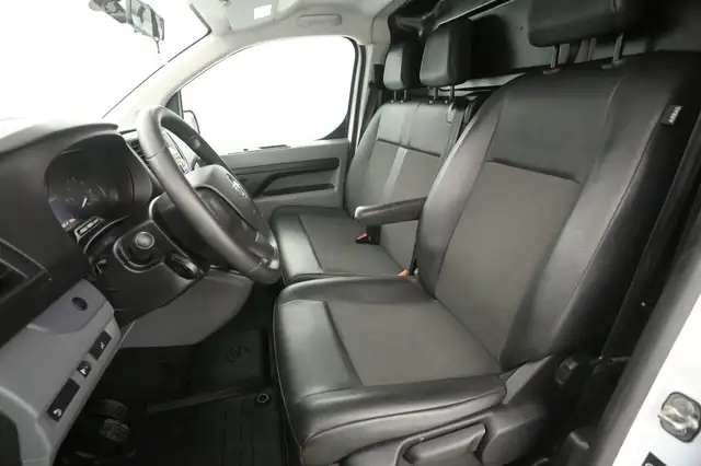 Opel Vivaro view 9