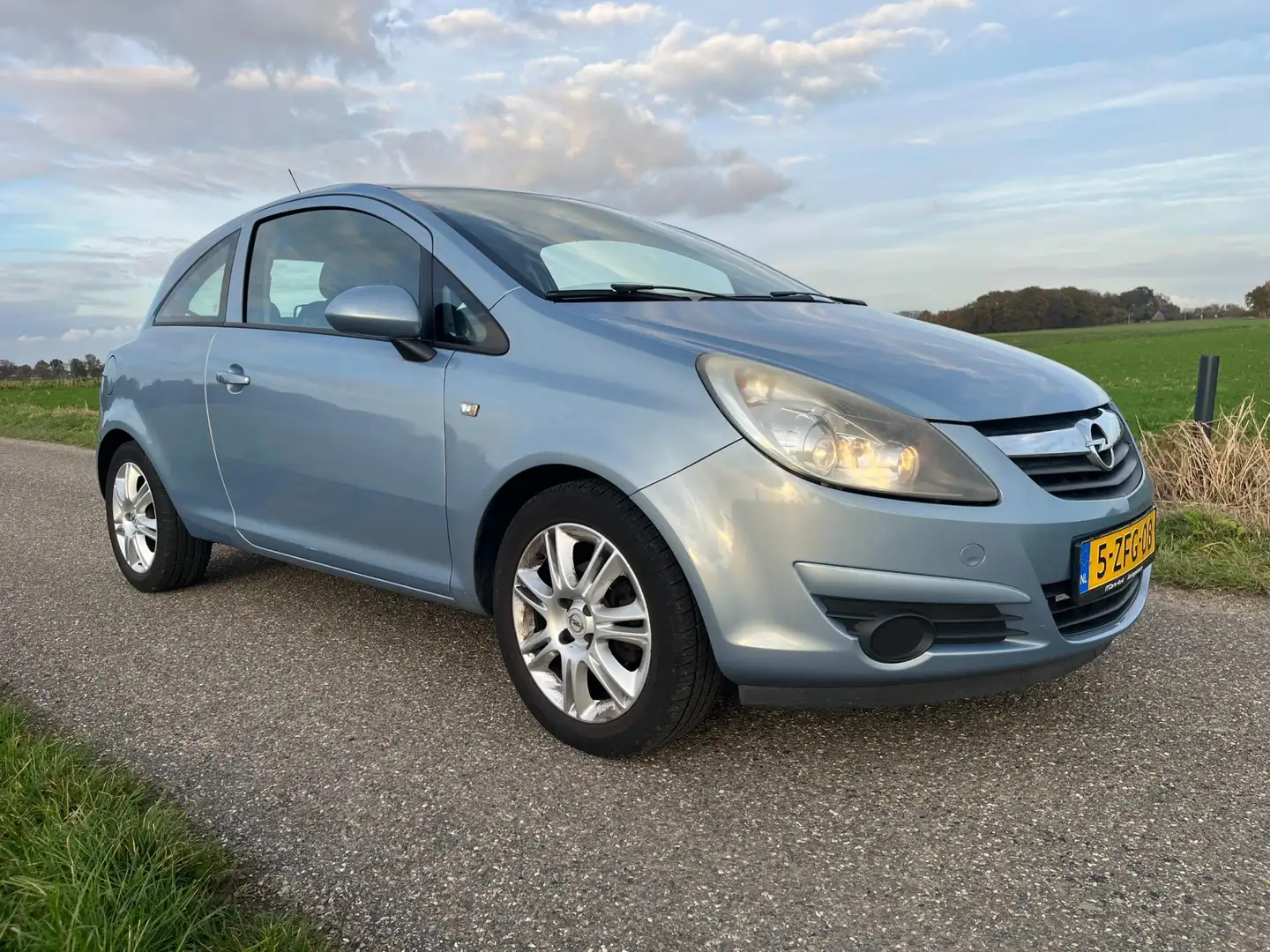 Opel Corsa 1.2-16V Business Blauw - 2