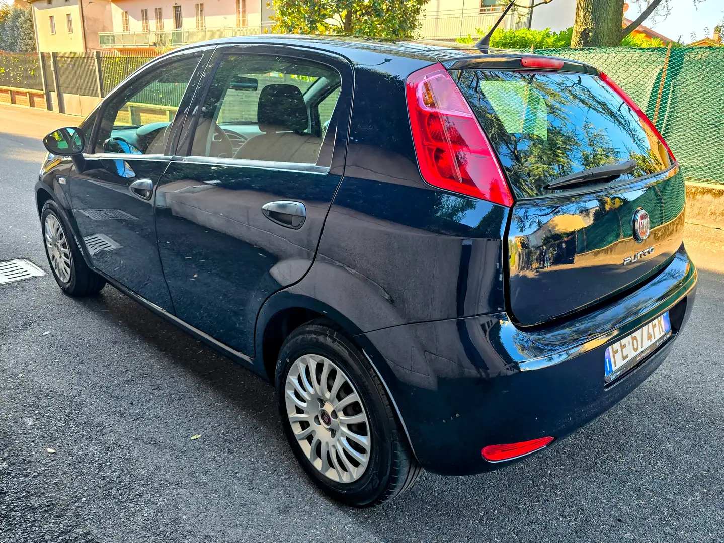 Fiat Punto Evo lounge Blauw - 2