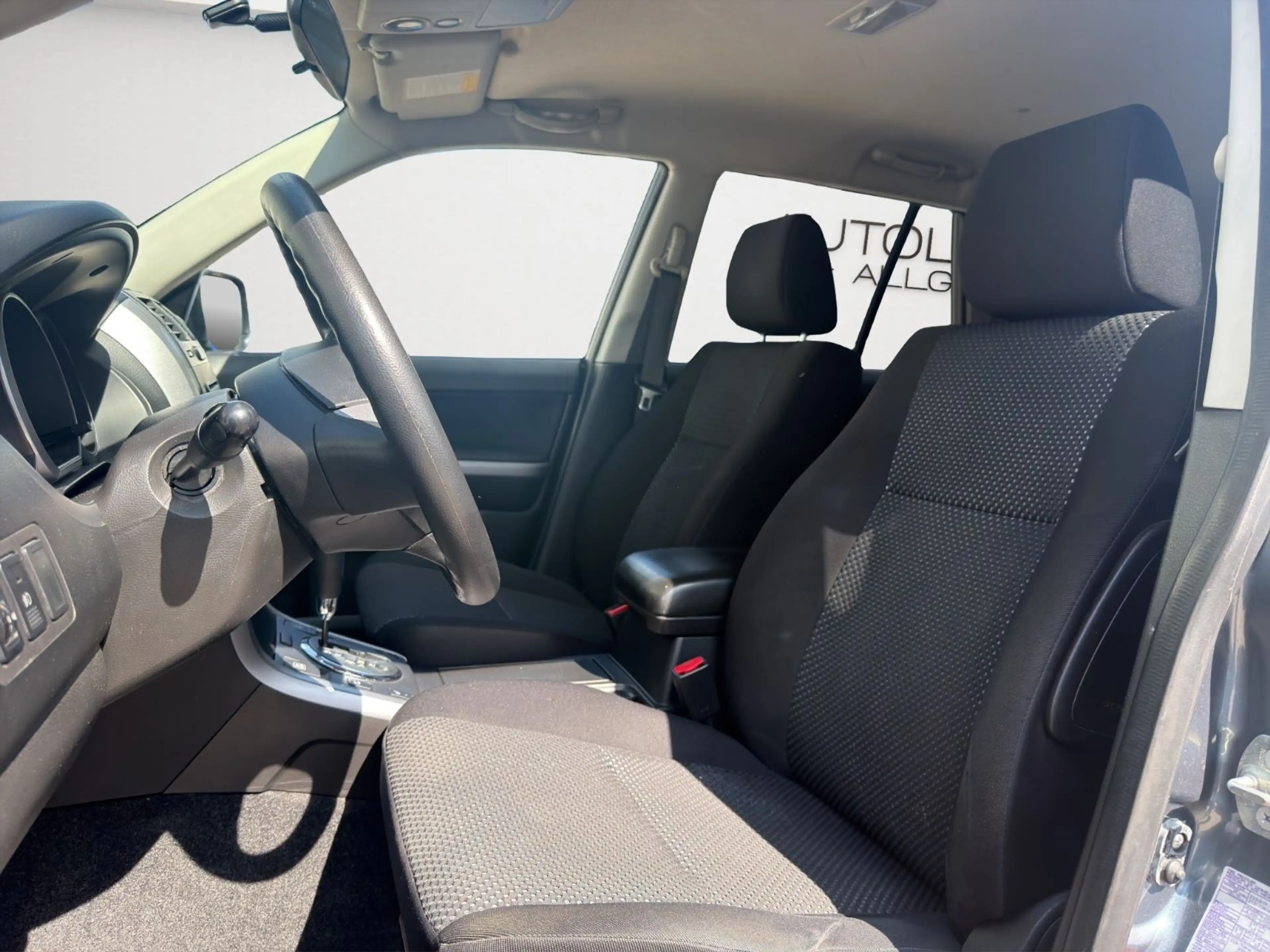 Suzuki Grand Vitara 2.0 Comfort 4X4 *AUTOMATIK*AHK*SHZ* — photo 9