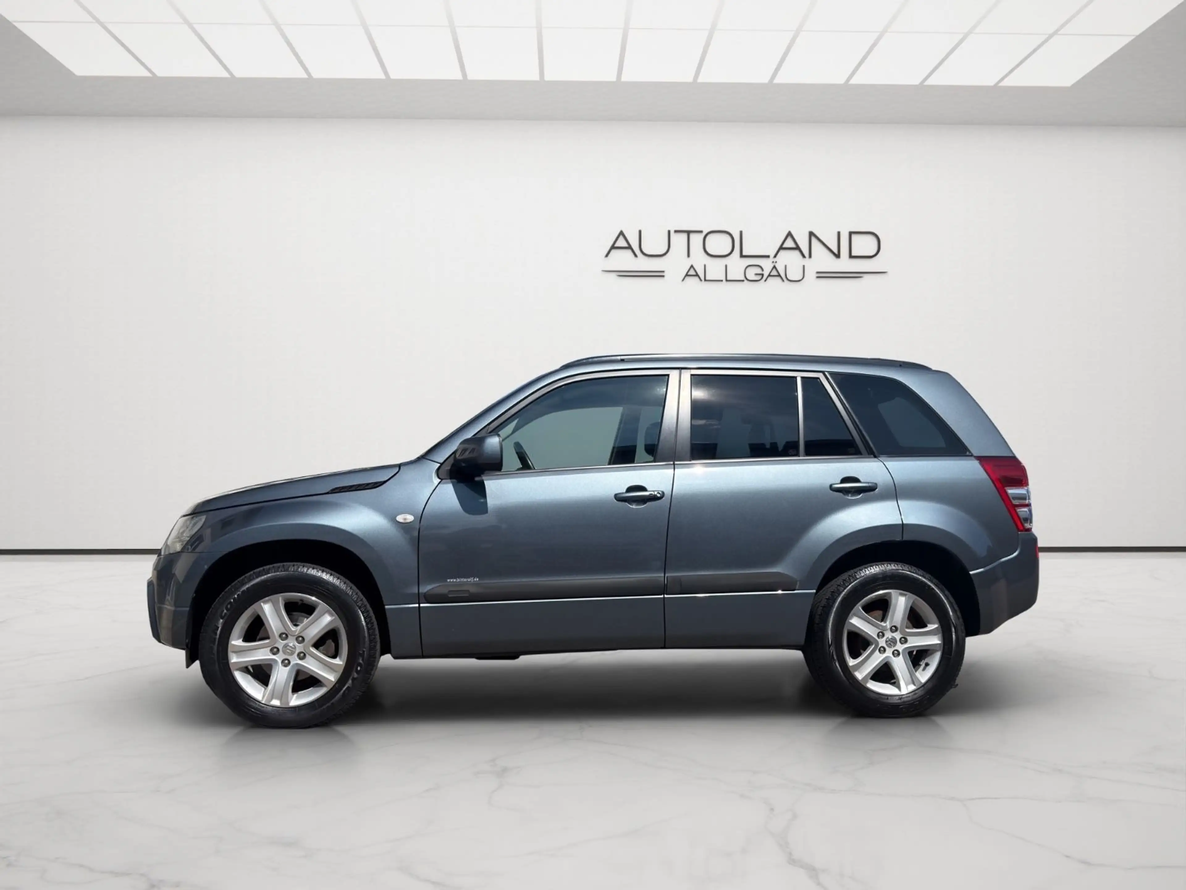 Suzuki Grand Vitara 2.0 Comfort 4X4 *AUTOMATIK*AHK*SHZ* — photo 3
