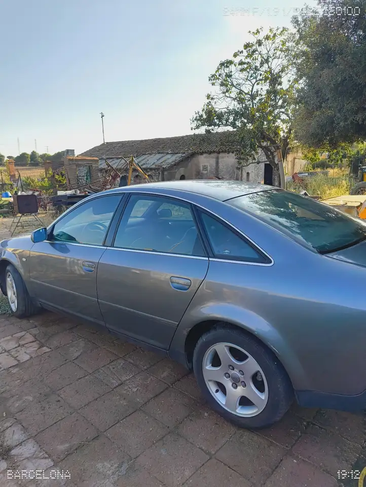 Audi A6 2.4, foto 8