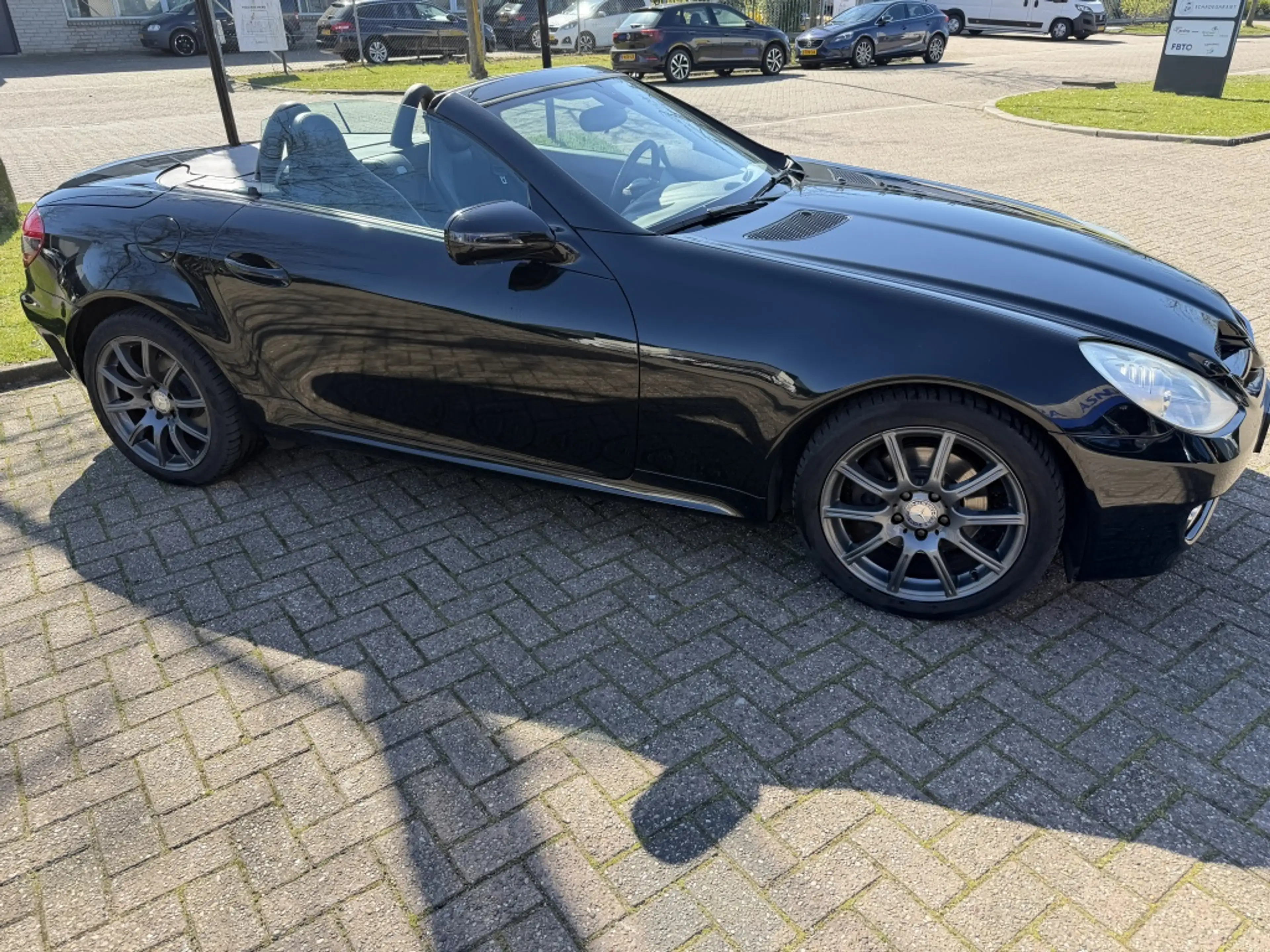 Mercedes-Benz SLK 200 cabrio K. Prestige — photo 6