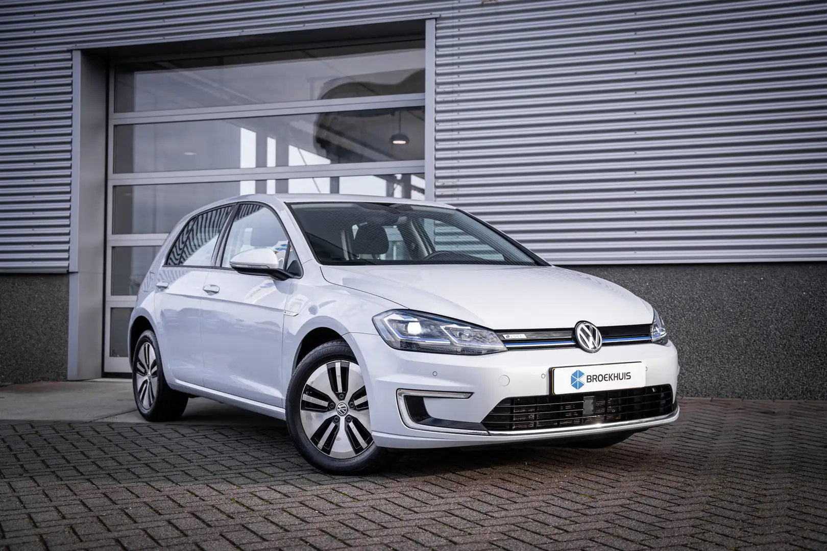Volkswagen e-Golf GP Edition 36Kwh SOH 92% | Airco (automatisch) | C Blanc - 2