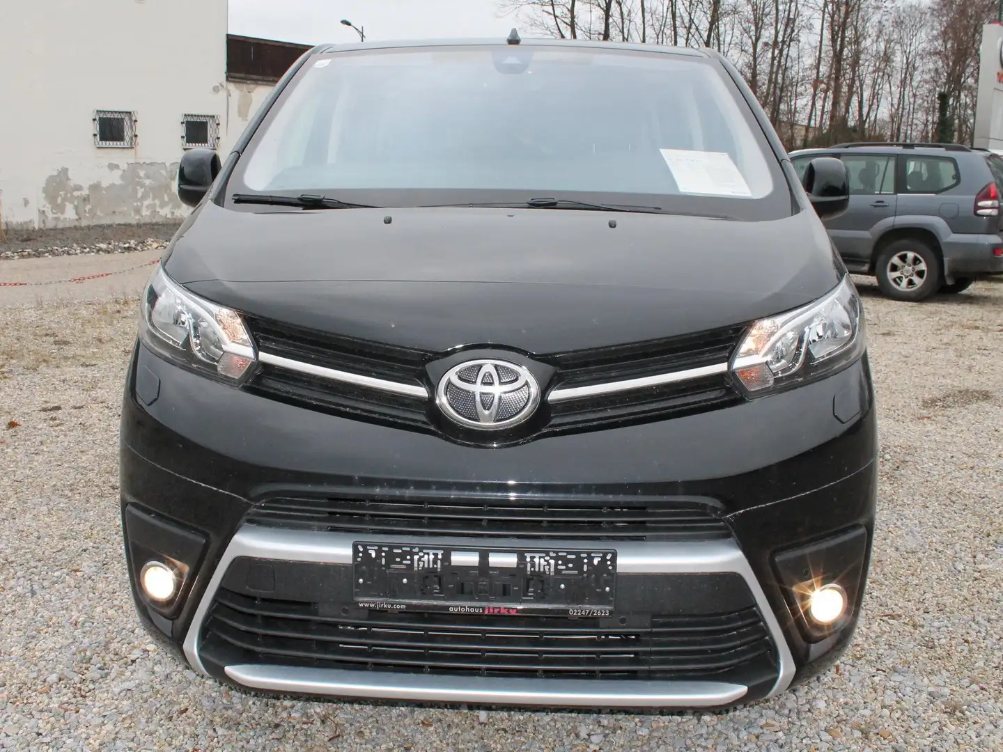Toyota Proace 2,0 Family Medium mit Parkpaket! Navigation! Noir - 2