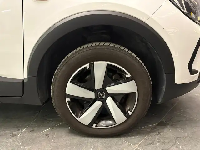 Opel Crossland view 12