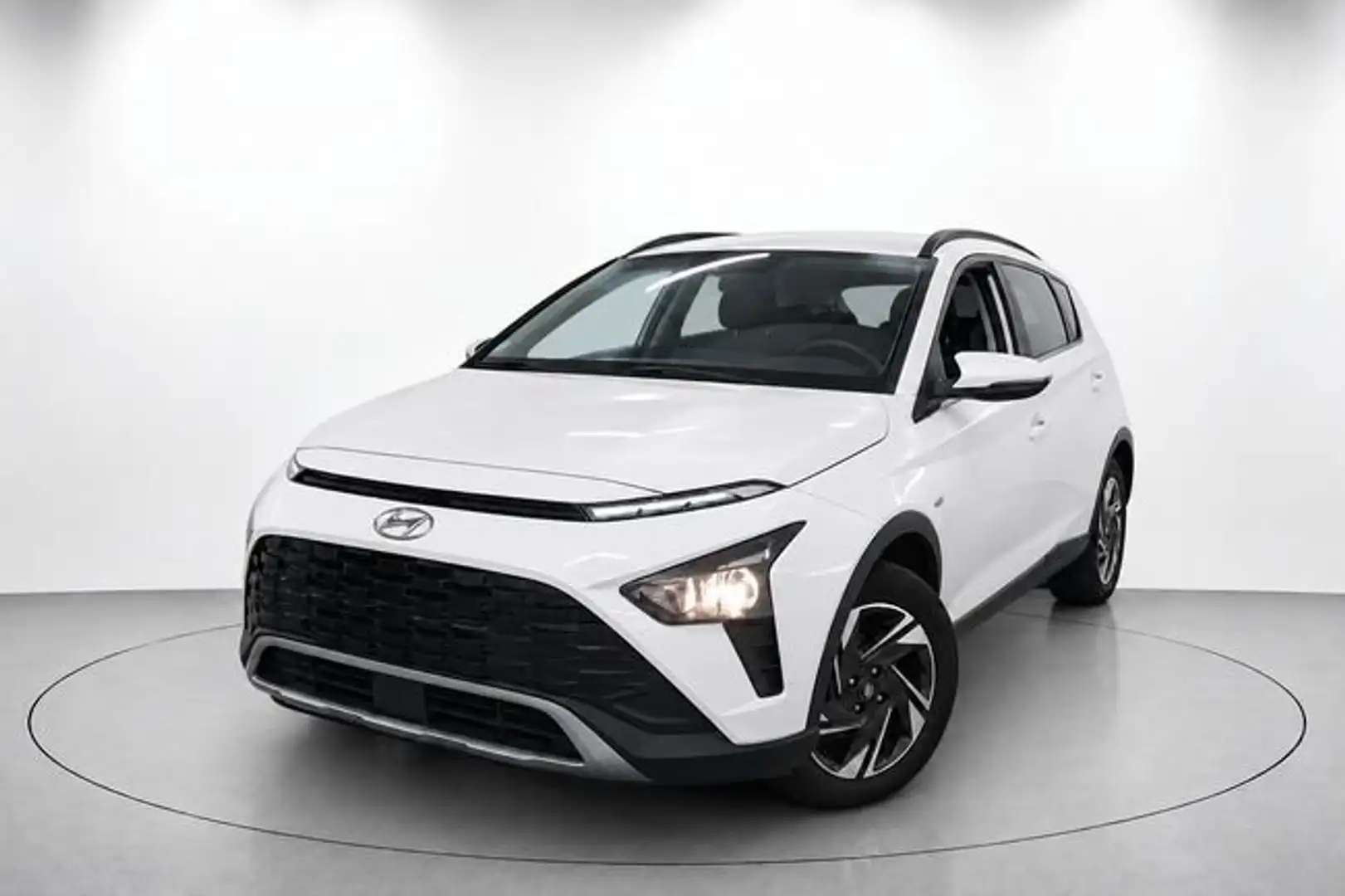 Hyundai BAYON 1.0  GDI INTUITIVE MHEV 48 CV DCT Blanco - 2