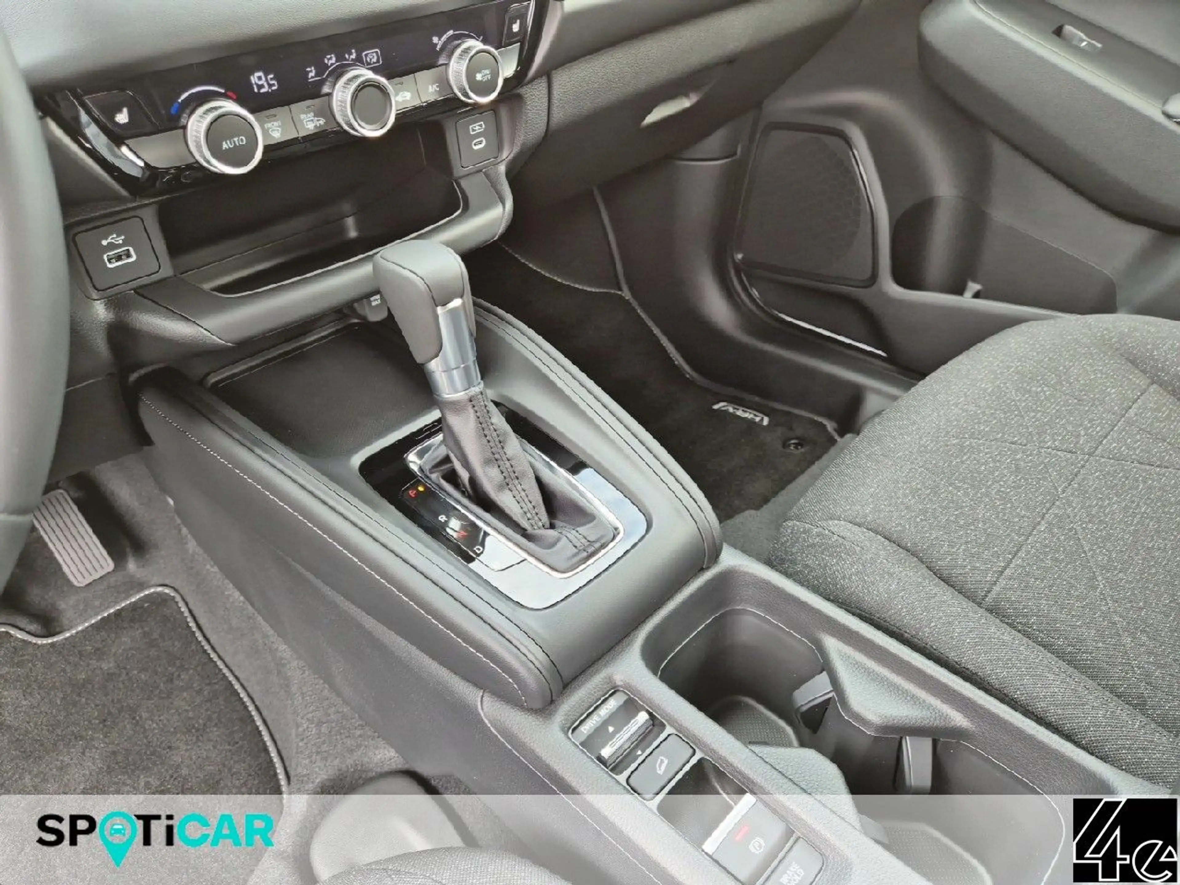 Honda HR-V Elegance — photo 15
