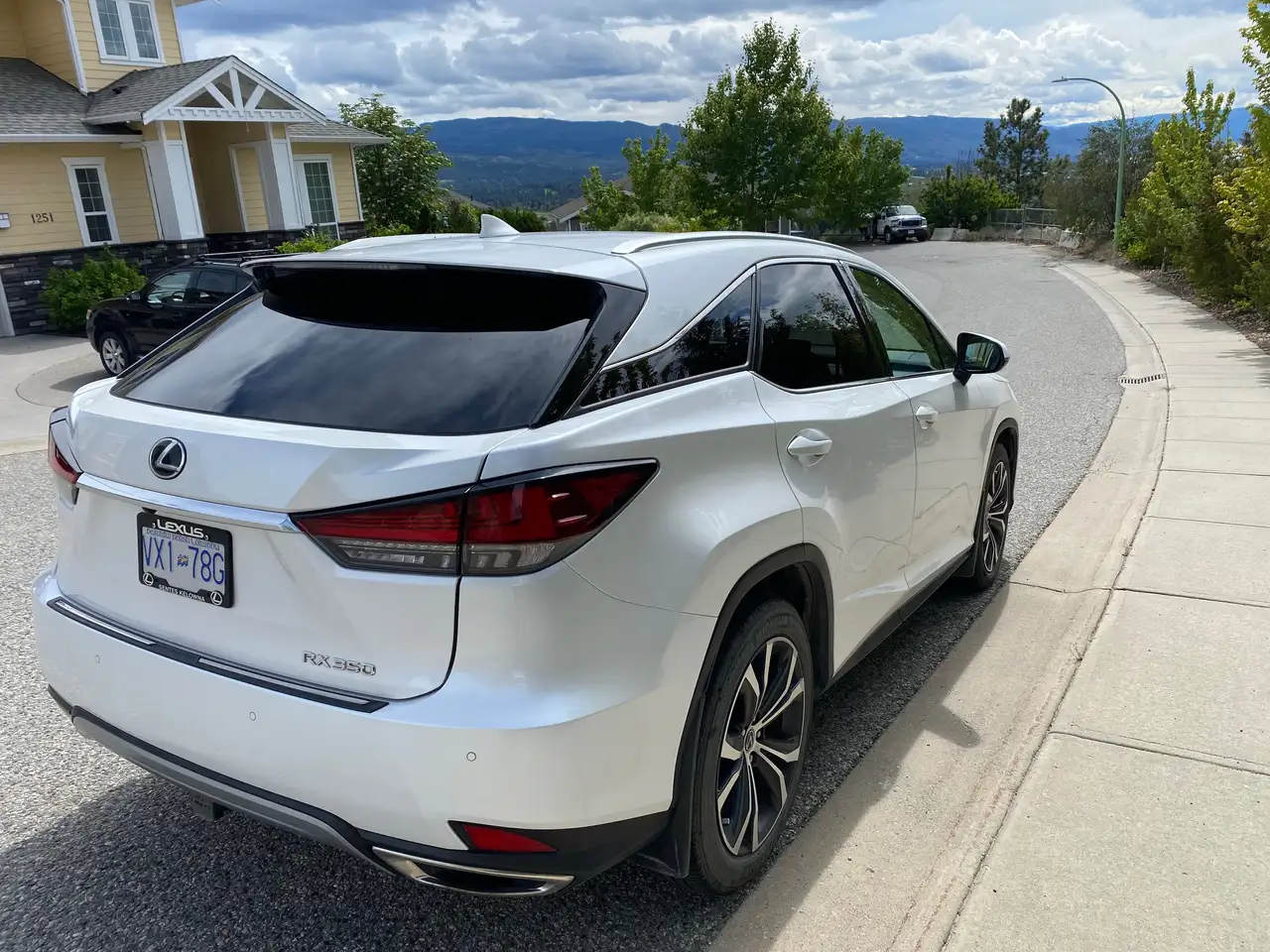 Lexus RX photo Lexus RX