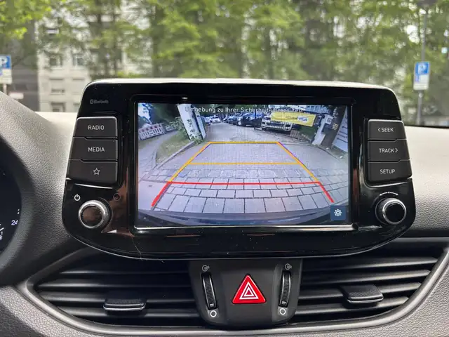 Hyundai i30 view 12