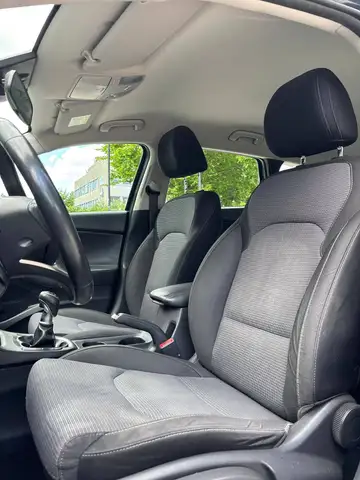 Hyundai i30 view 13
