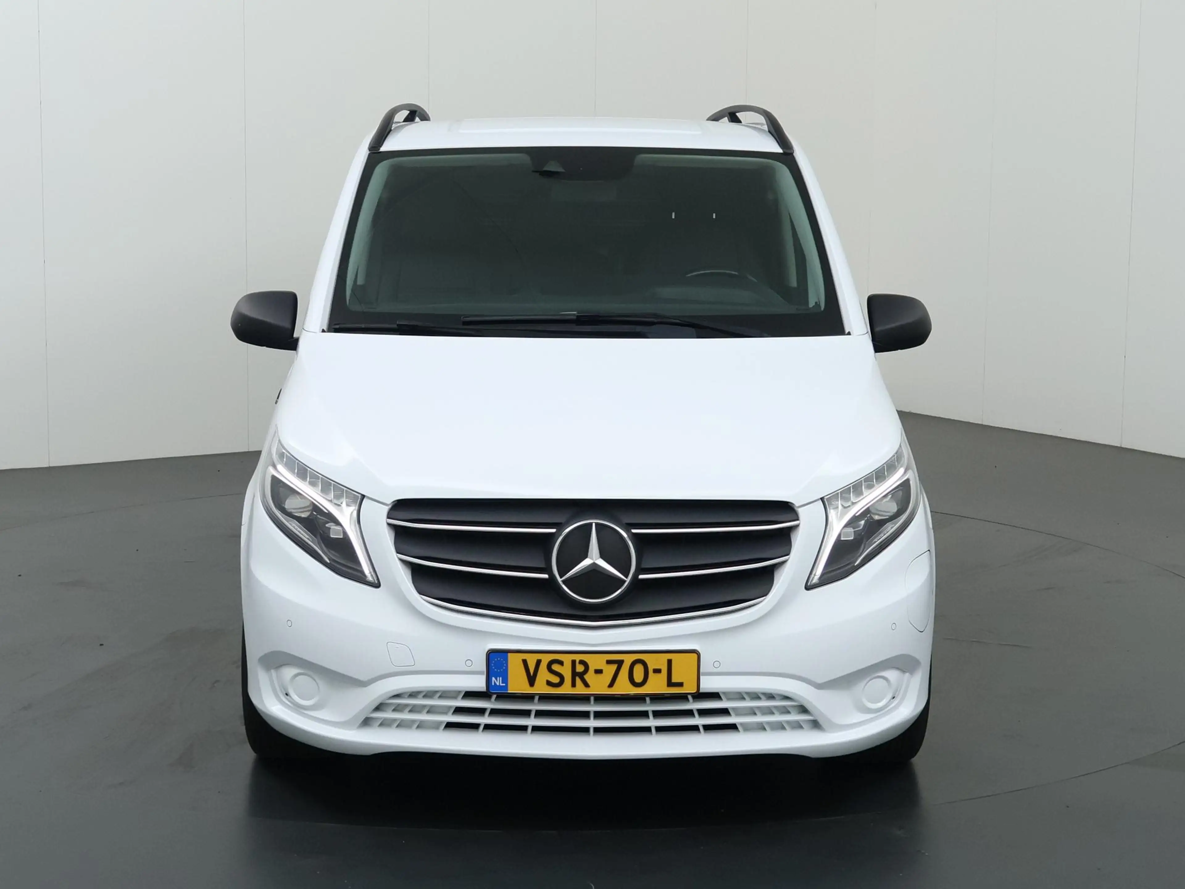 Mercedes-Benz Vito eVito | L3 XL | 90 kWh | 3-ZITS | LED KOPLAMPEN | — photo 3