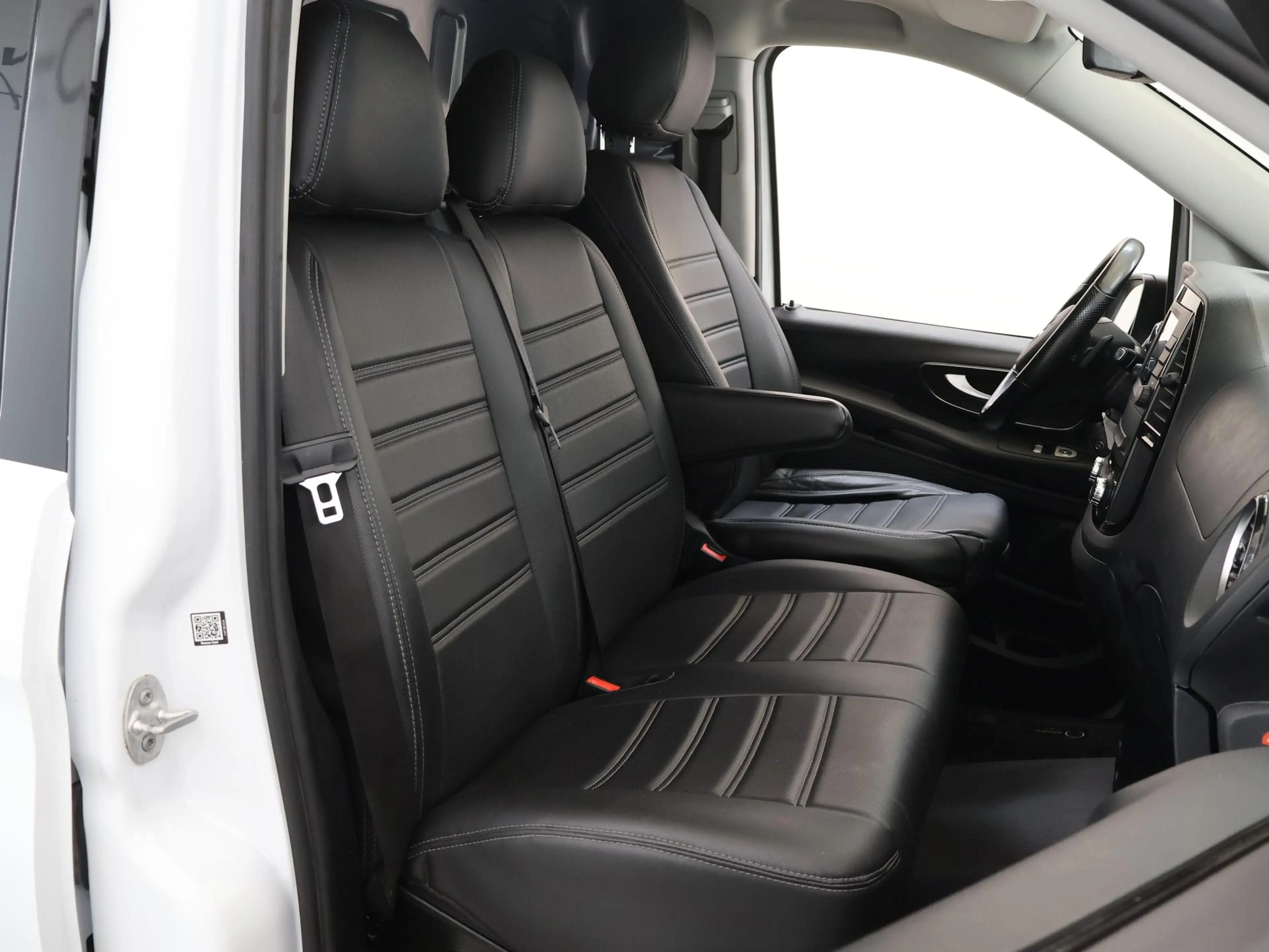 Mercedes-Benz Vito eVito | L3 XL | 90 kWh | 3-ZITS | LED KOPLAMPEN | — photo 10