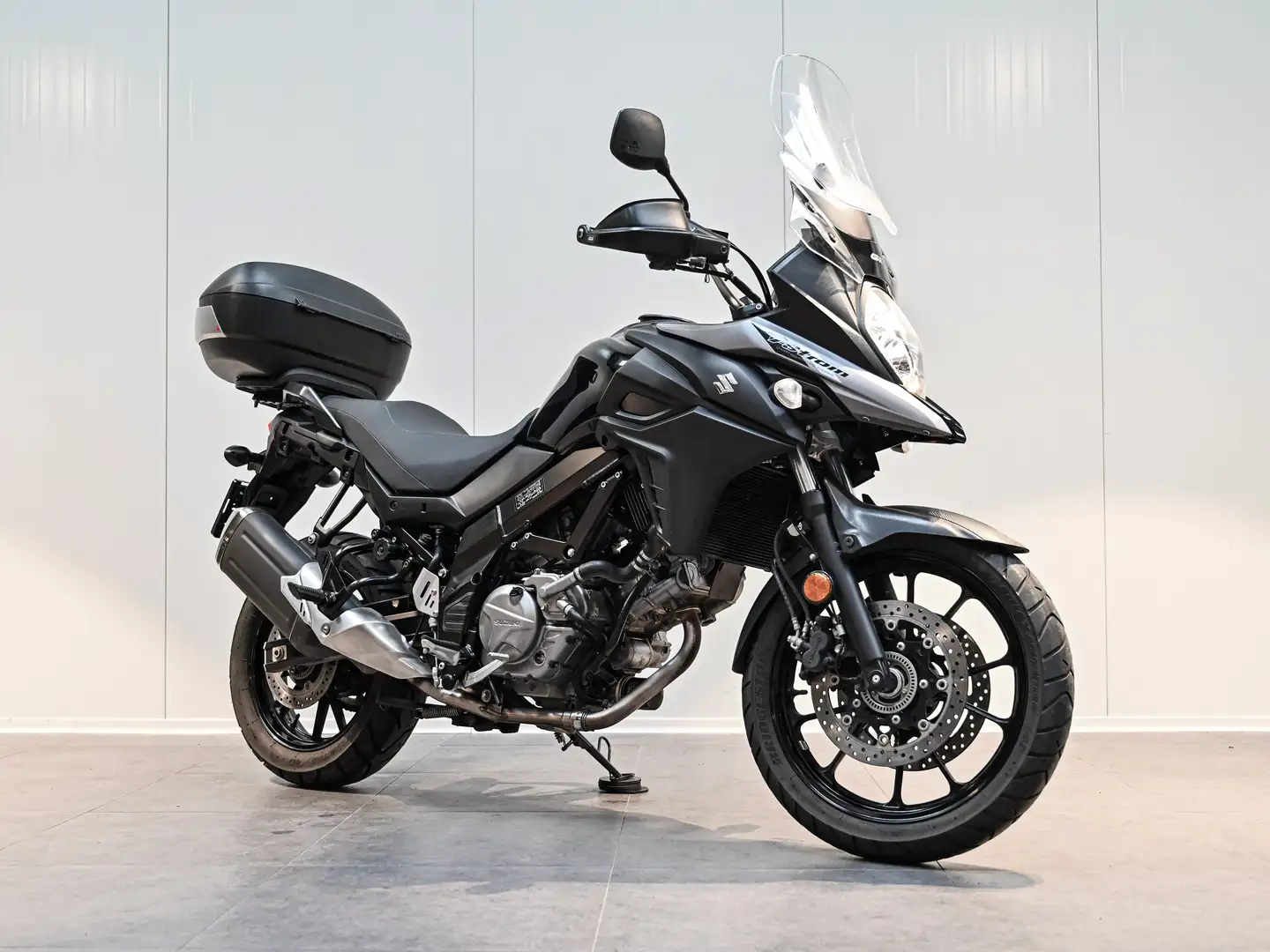 Suzuki V-Strom 650 CONTROLE TECHNIQUE + 1 AN DE GARANTIE Zwart - 1