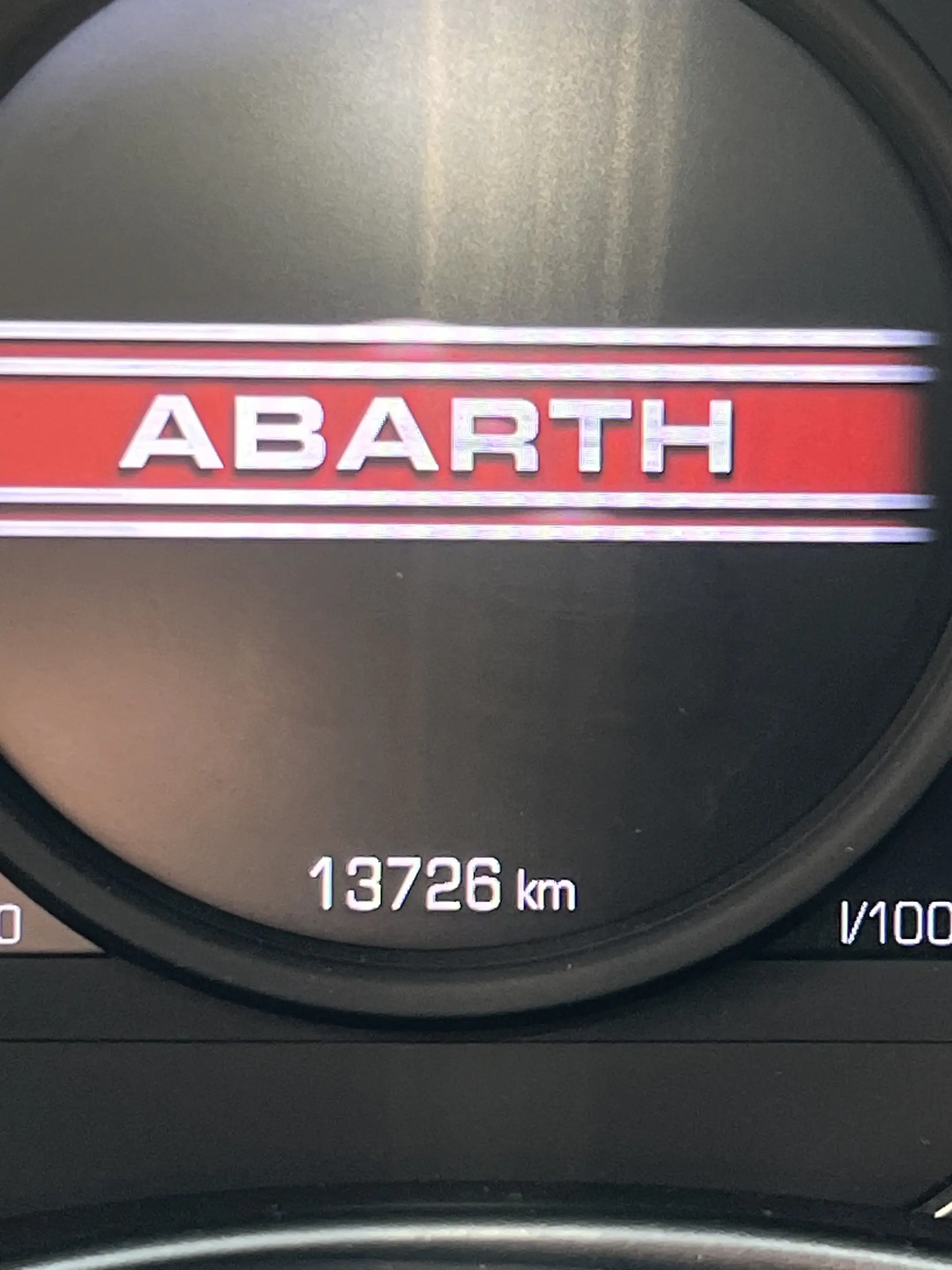 Fiat 500 Abarth F595 — photo 13