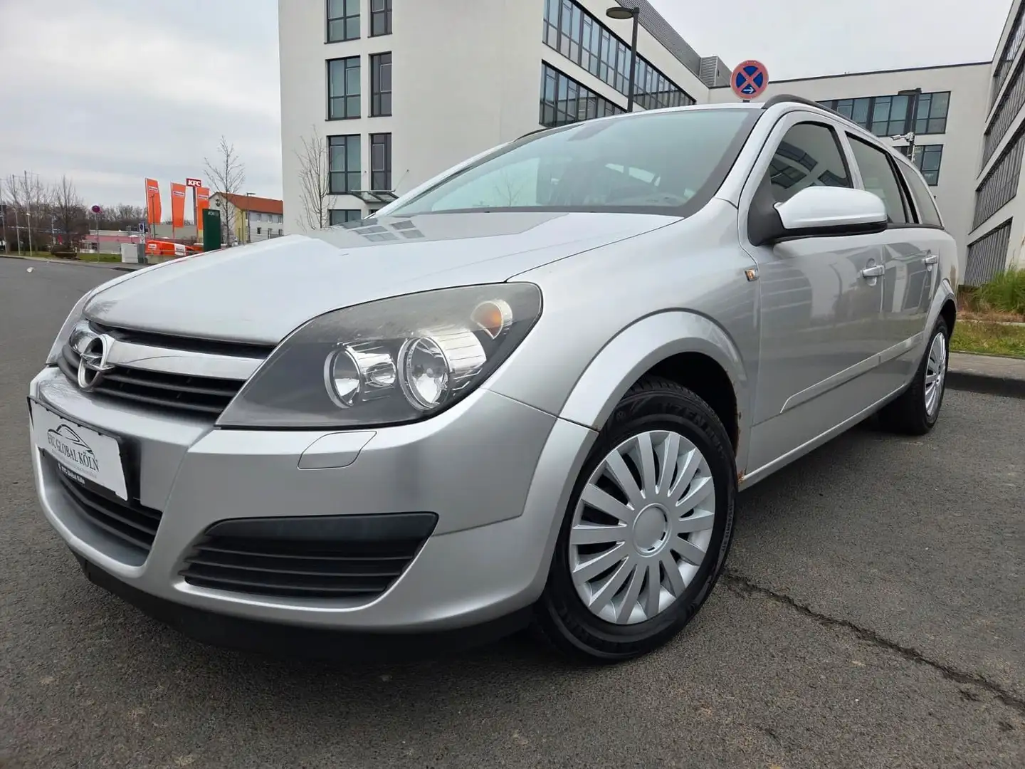 Opel Astra H Caravan Edition 1.8,Ltr-92kW, TÜV NEU Silber - 1