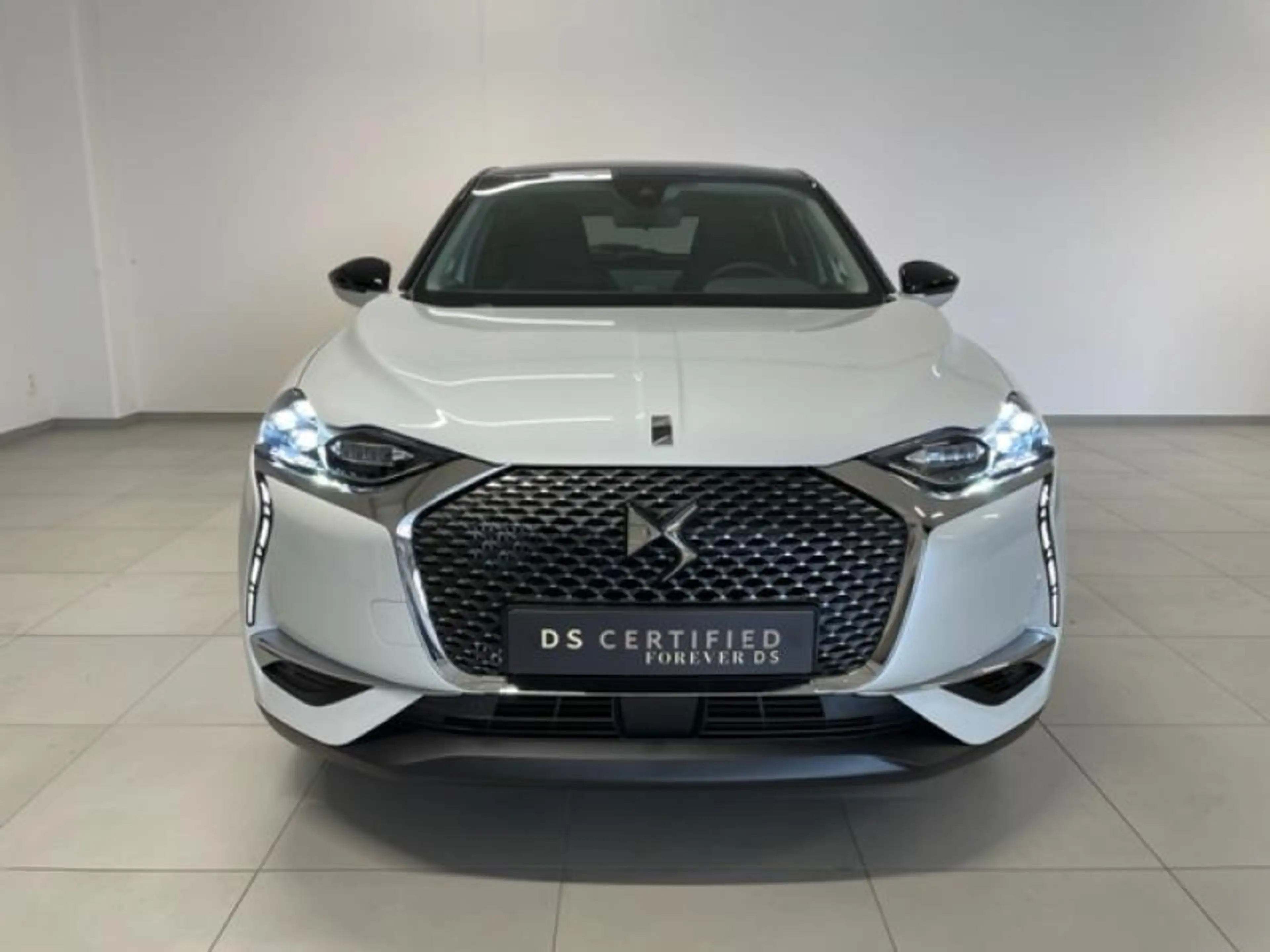 DS Automobiles DS 3 Crossback TOITS DE PARIS — photo 6