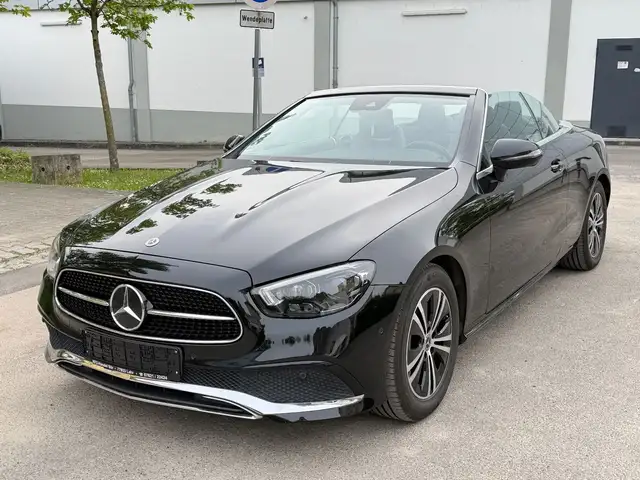 Mercedes-Benz E 200 Cabrio TÜV NEU/NAVI/LED S./R-CAM/DAB+/SHZ/