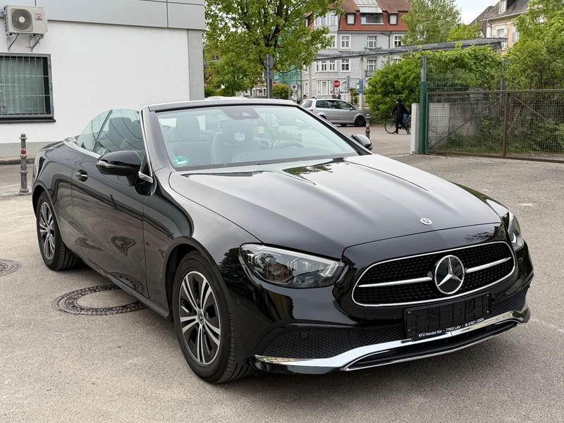 Mercedes-Benz E 200 Cabrio TÜV NEU/NAVI/LED S./R-CAM/DAB+/SHZ/ — photo 5