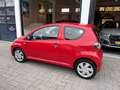 Toyota Aygo 1.0 VVT-i Access PERFECT ONDERHOUDEN/NAP/NETTE STA Rouge - thumbnail 2