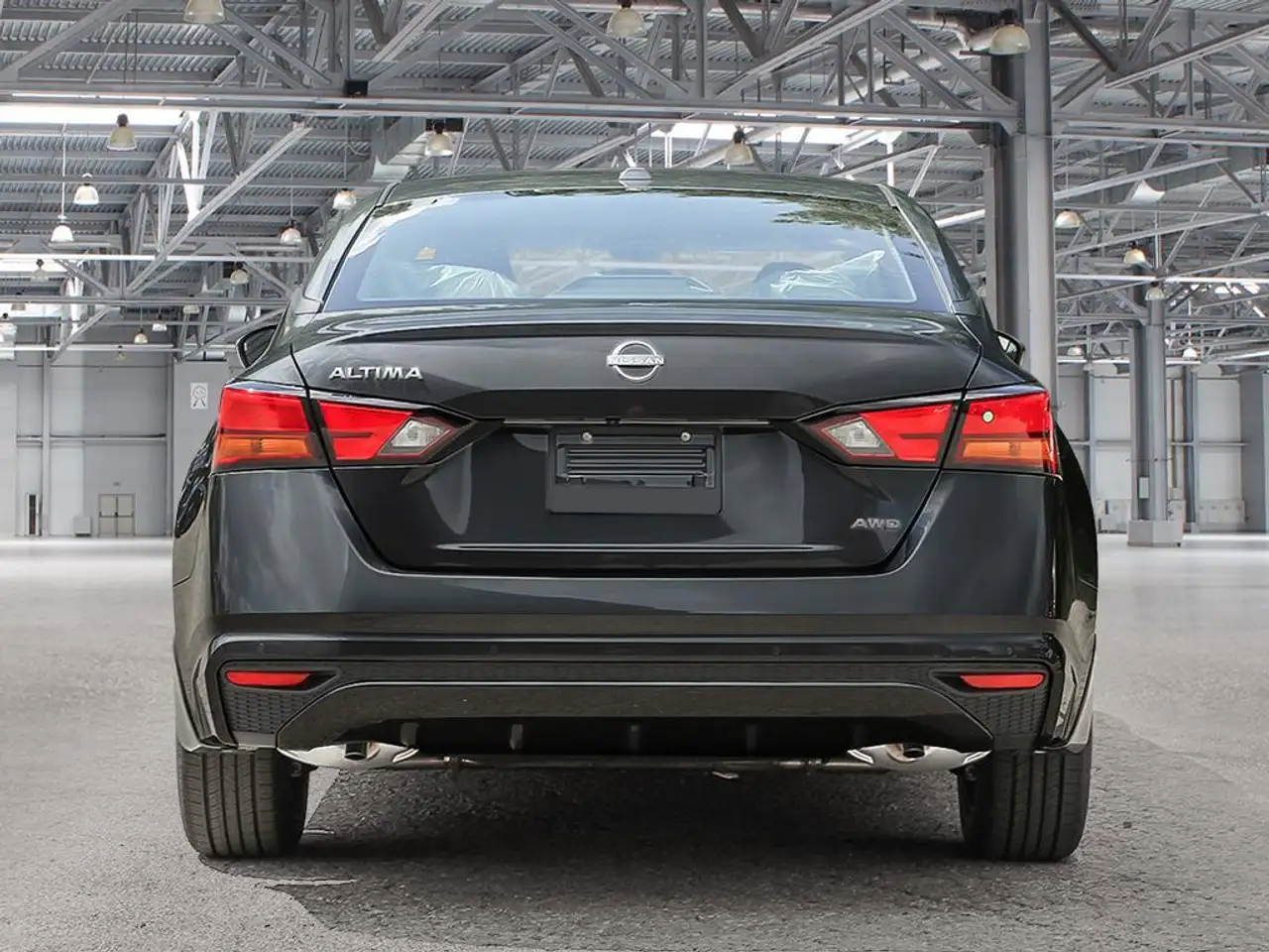 Nissan Altima снимка Nissan Altima