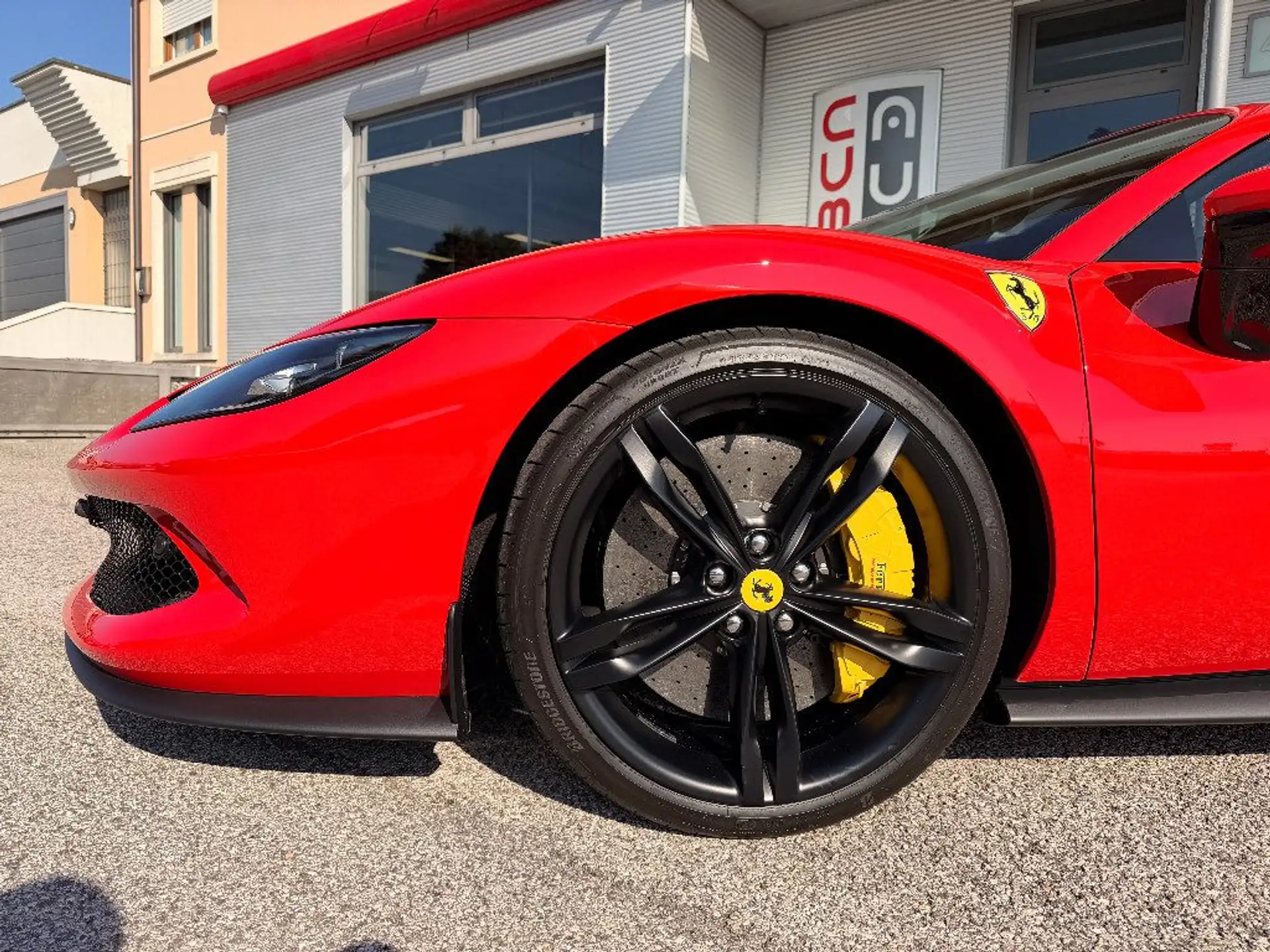 페라리 296 GTS 2025 빨강 사진 4