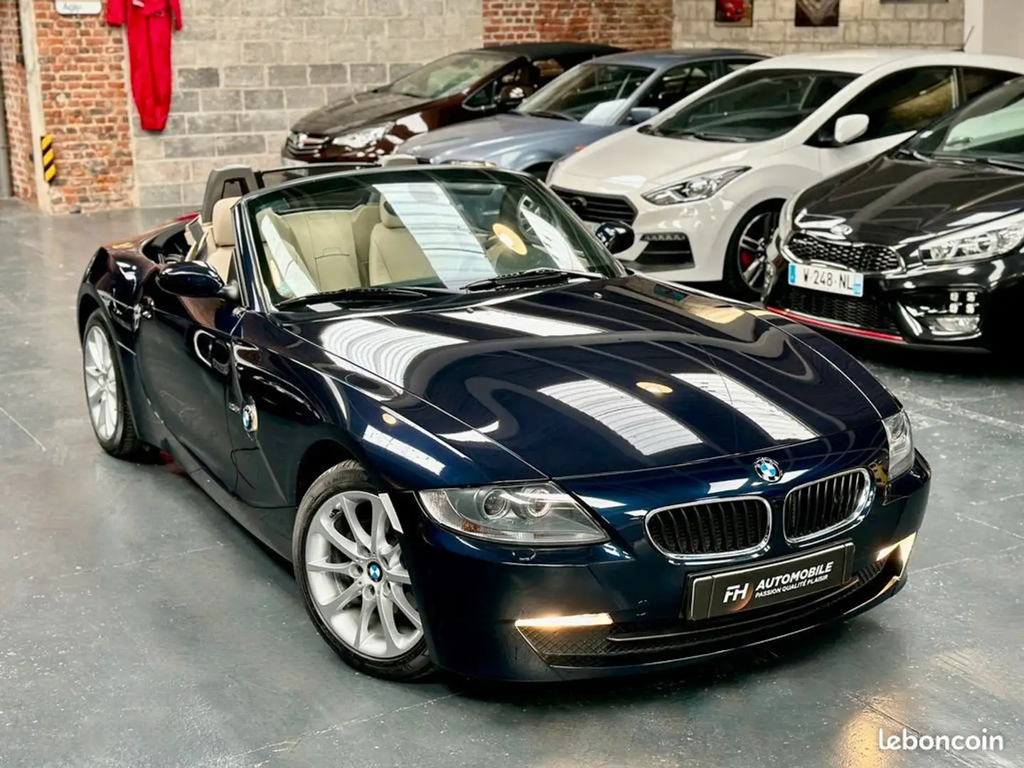 BMW Z4 Roadster 2.5i 177 ch Manuelle 6 vitesses 41 070 km Bleu - 2