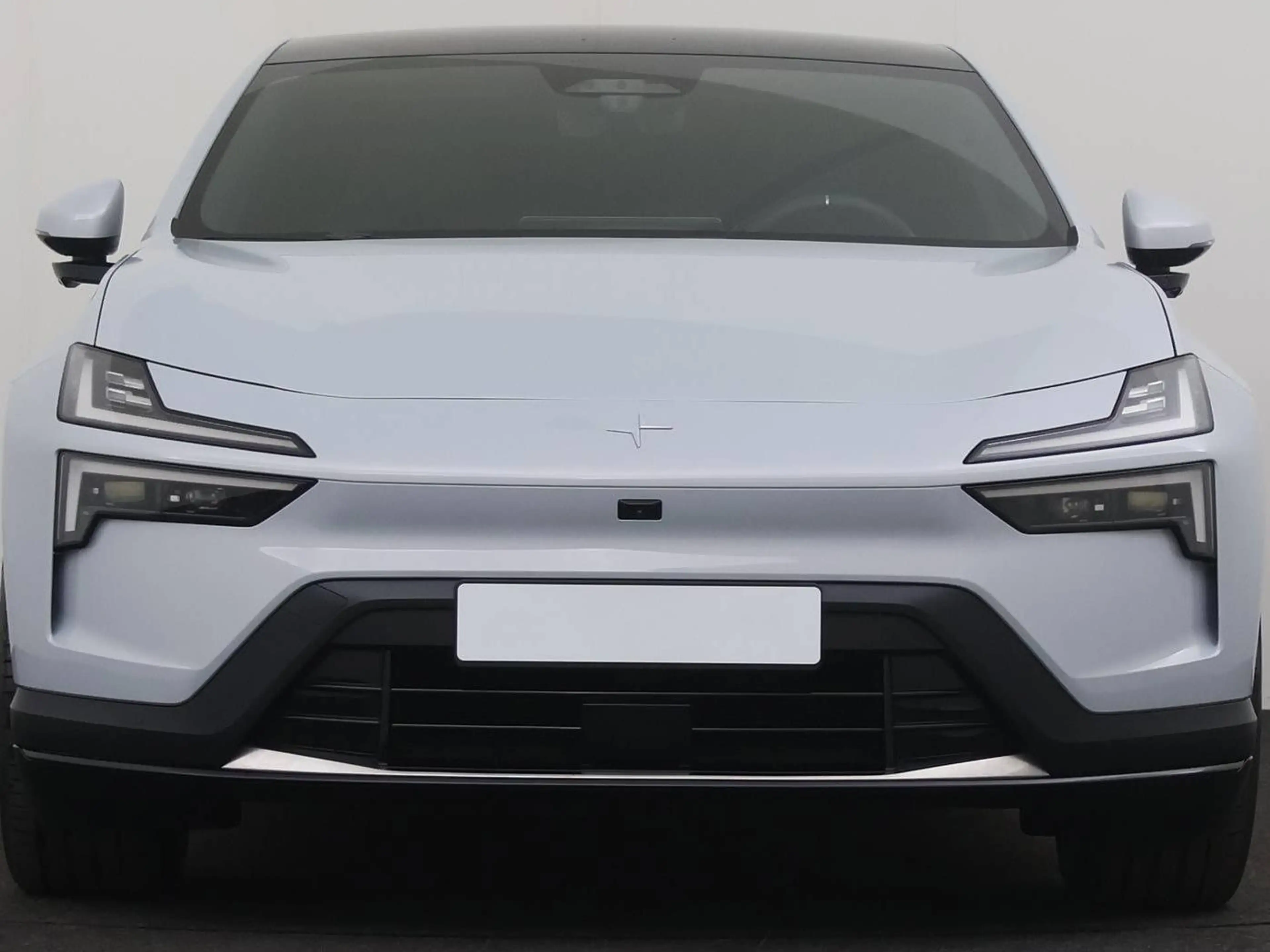 Polestar 4 100 kWh Long Range Dual Motor MY25 Pilot/Plus — photo 8