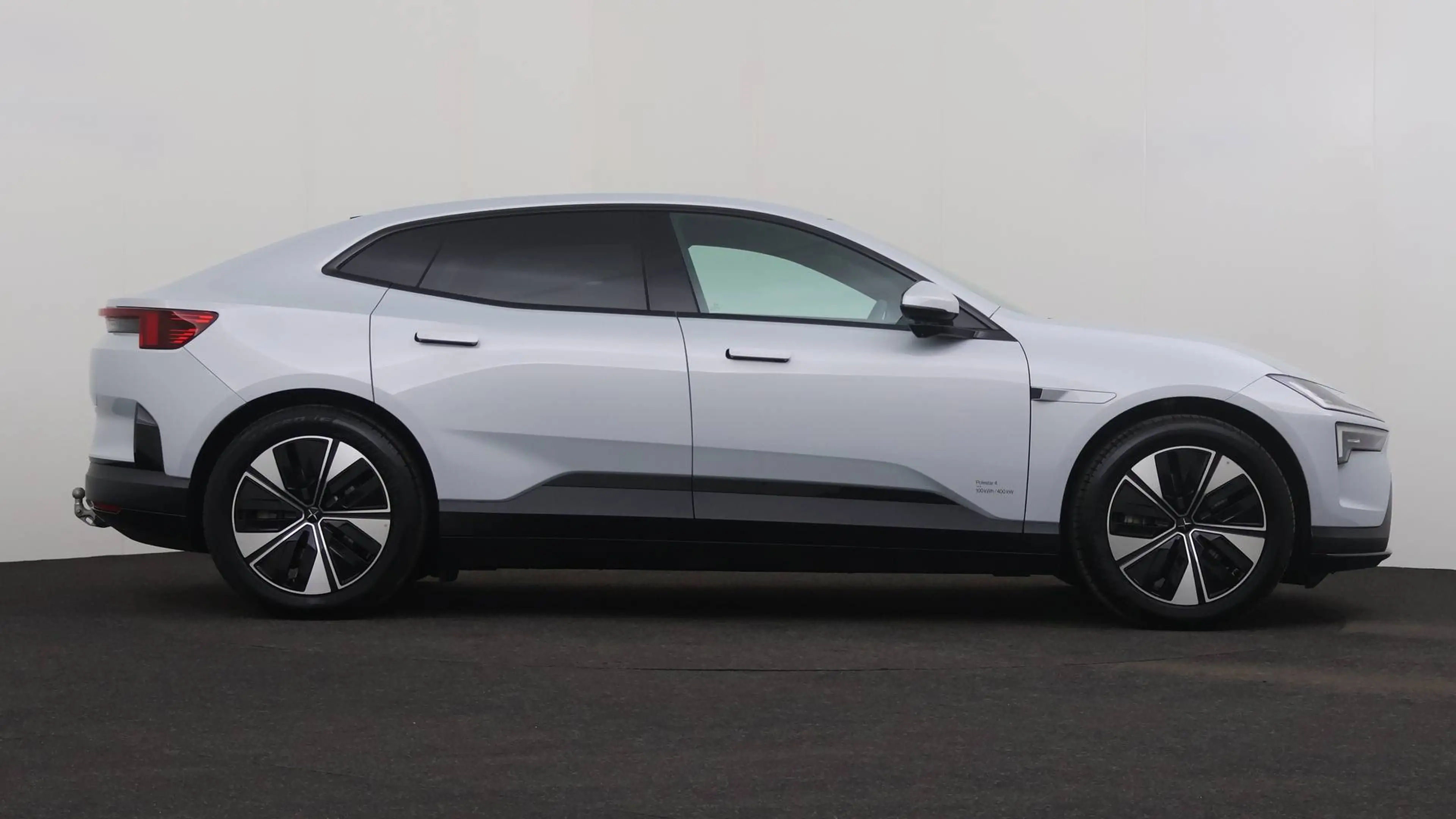 Polestar 4 100 kWh Long Range Dual Motor MY25 Pilot/Plus — photo 6