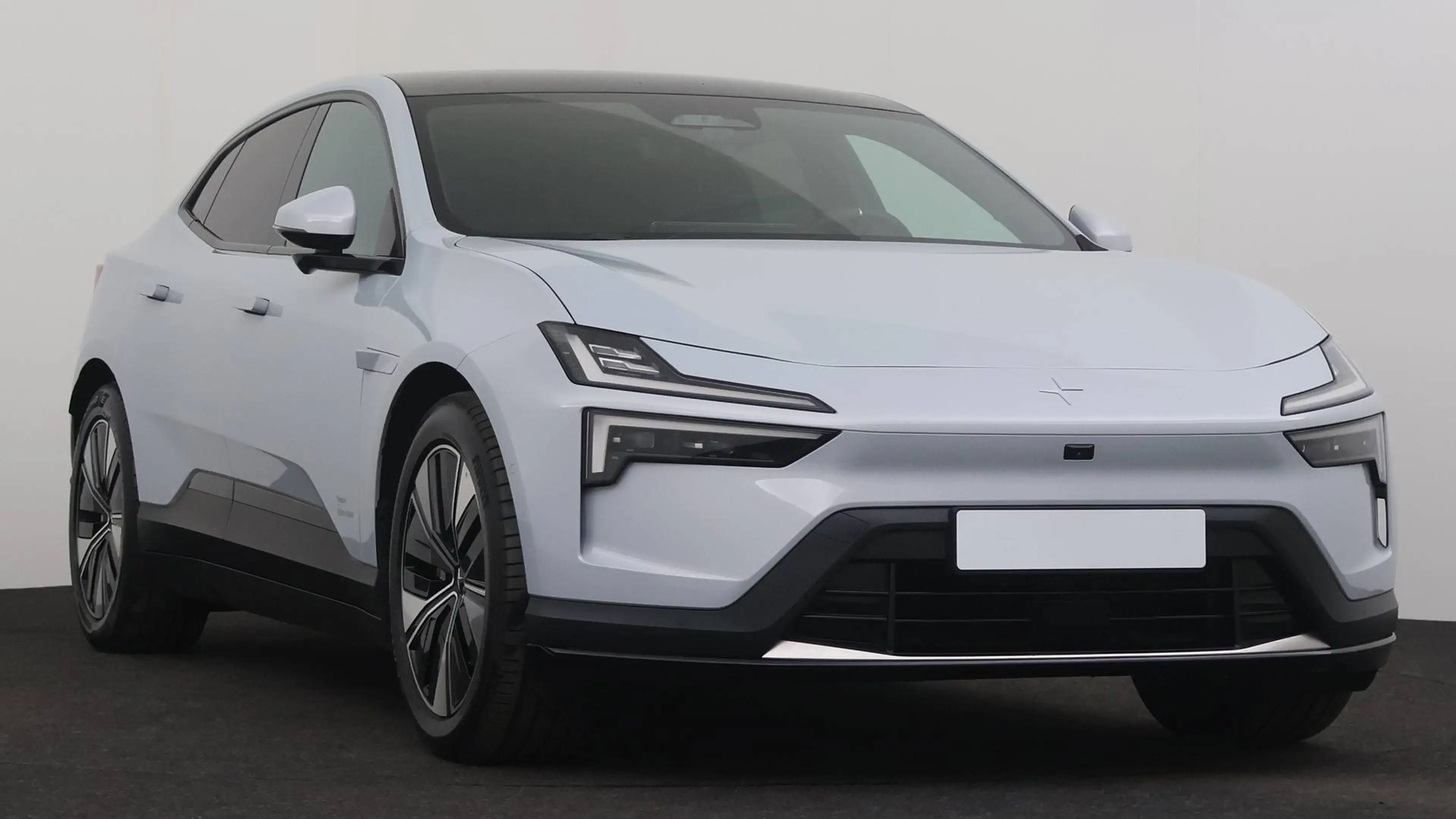 Polestar 4 100 kWh Long Range Dual Motor MY25 Pilot/Plus — photo 7