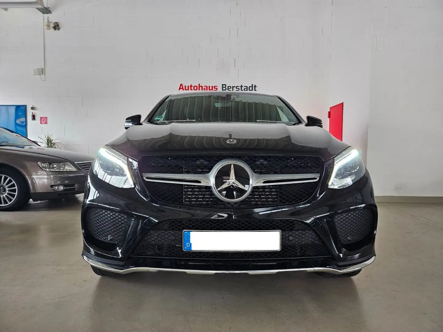 Mercedes-Benz GLE 350 d Coupe AMG*Navi*Kamera*Leder*LED*21Zoll Schwarz - 2