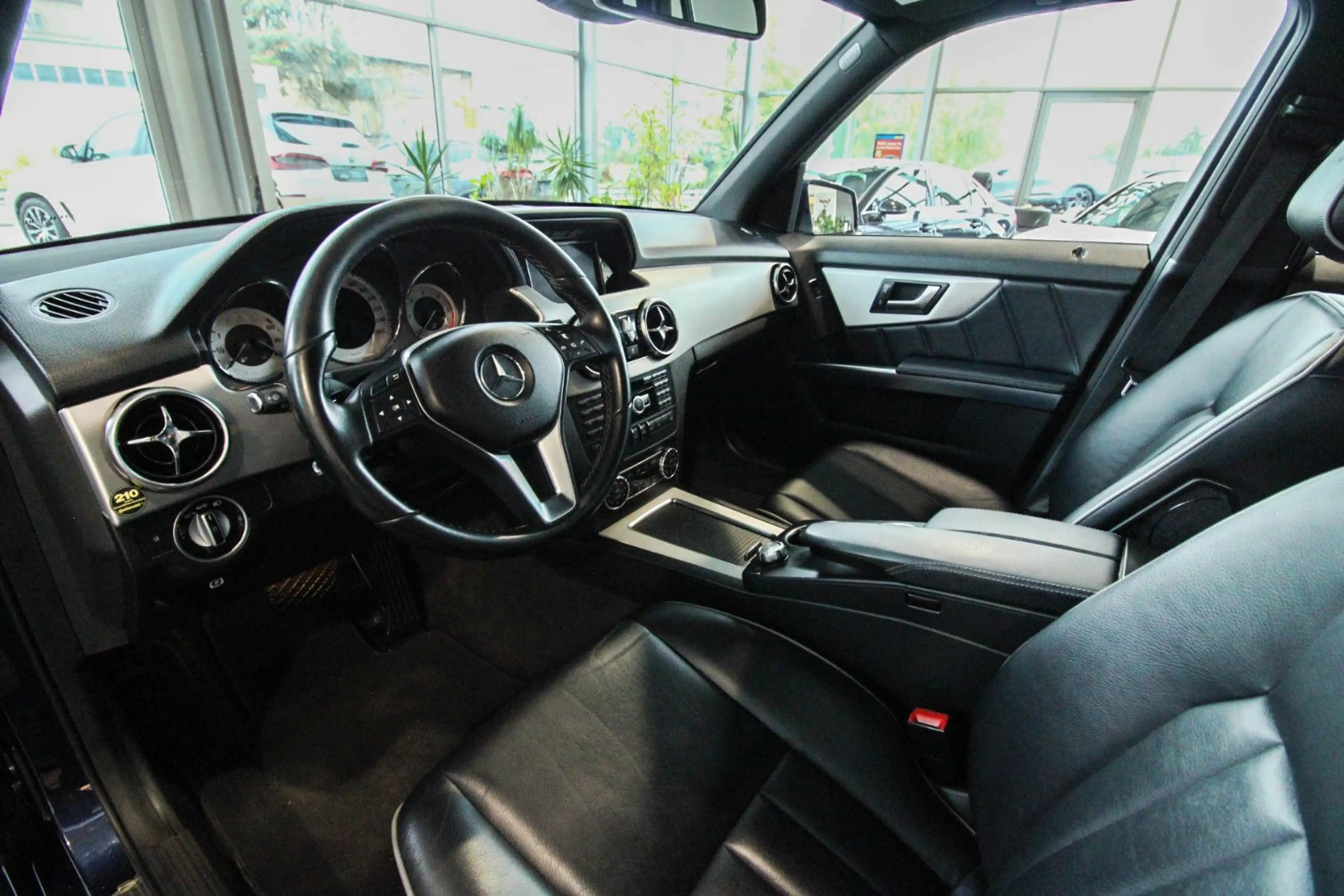 Mercedes-Benz GLK 350 CDI 4Matic/BI-XENON/KAMERA/SHZ/OFFROAD — photo 10