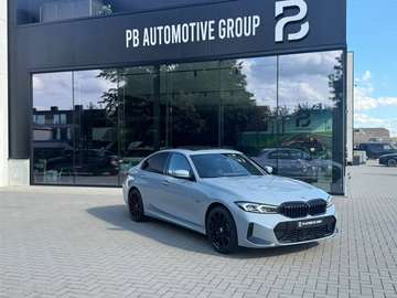 330e-Laser-Facelift-Curved Display-Camera-Head Up-elektrische koffer