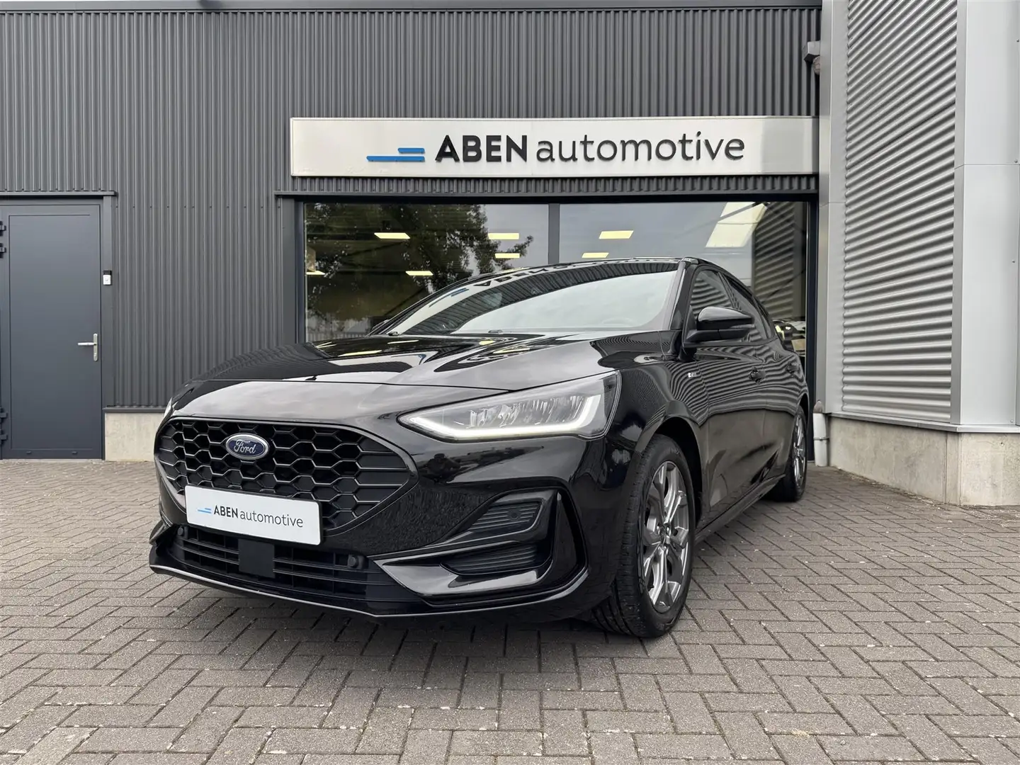 Ford Focus 1.0 EcoBoost Hybrid 125PK ST-Line Business (GROOT Noir - 1