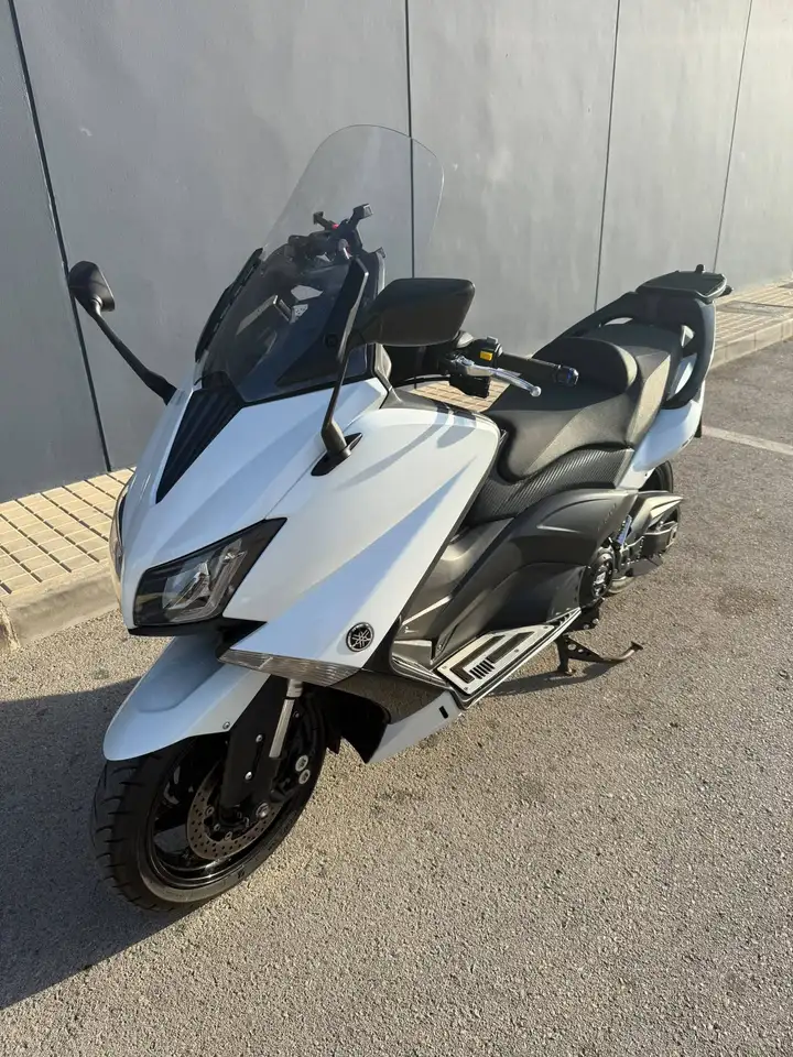Yamaha Tmax 530