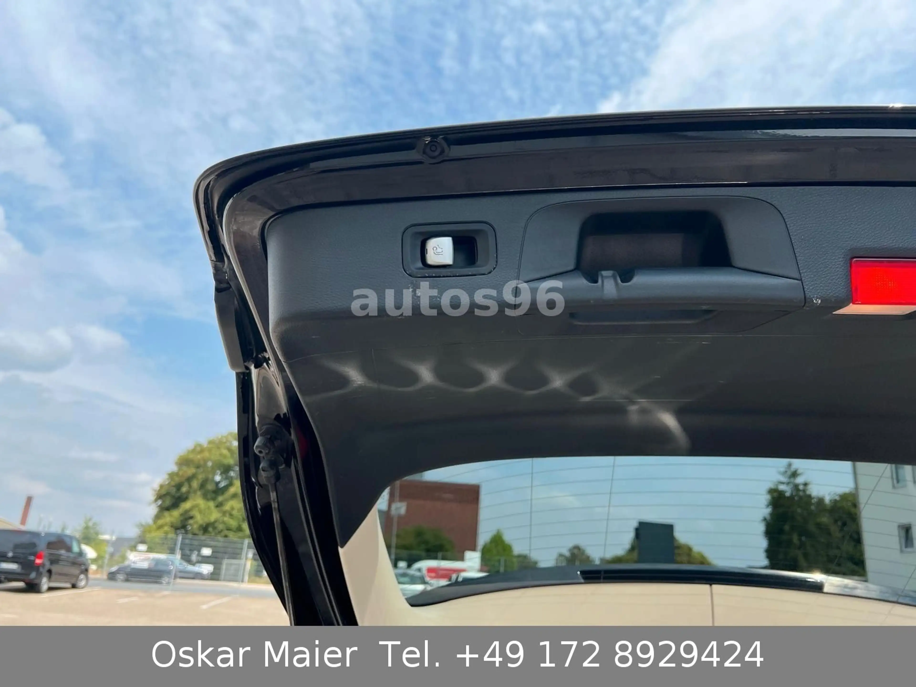Mercedes-Benz GLC 250 d 4MATIC EXCLUSIVE Autom. Luftfeder ACC — photo 14