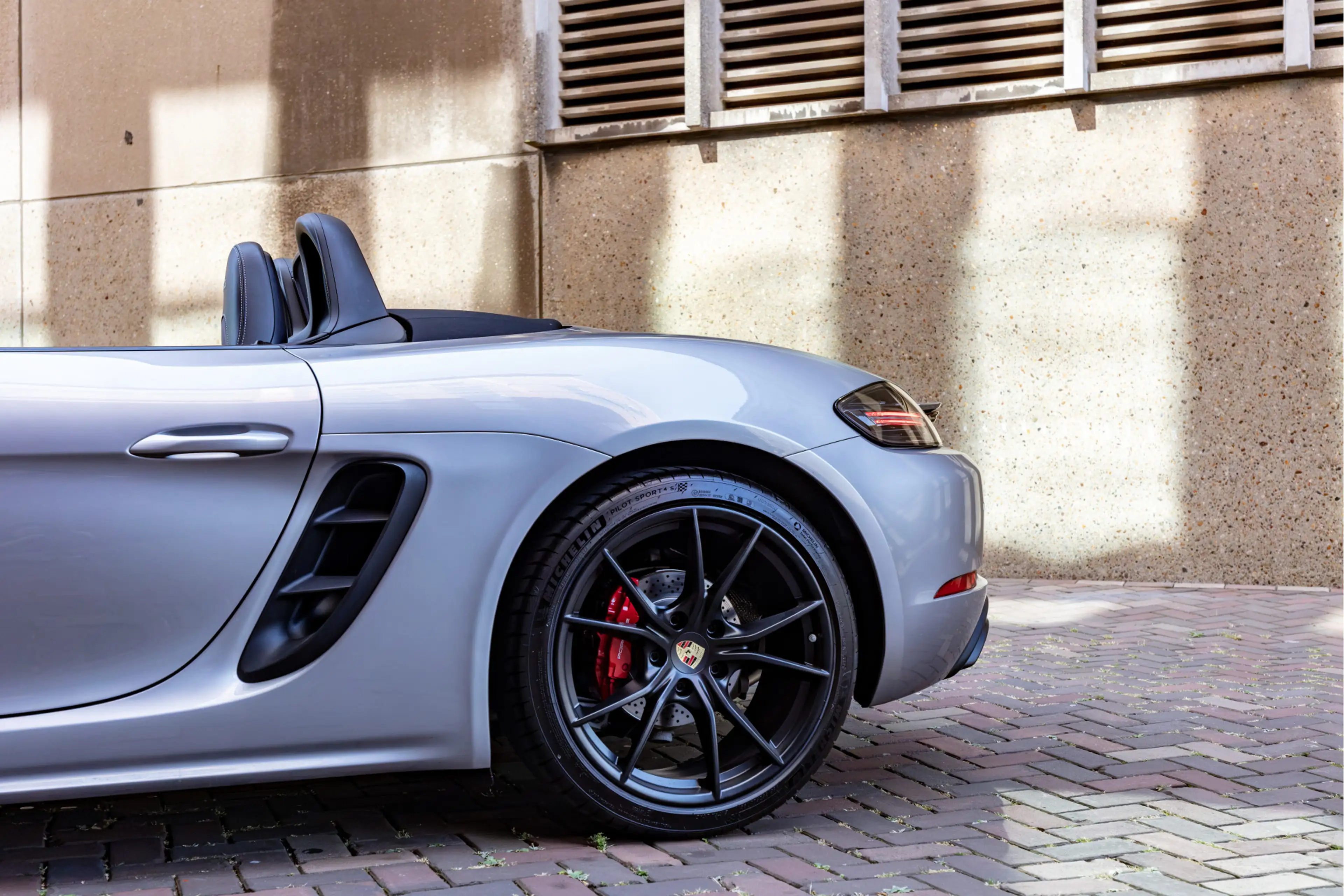 Porsche 718 Boxster 2.5 GTS Sportchrono|Sportuitlaat|Apple car — photo 12
