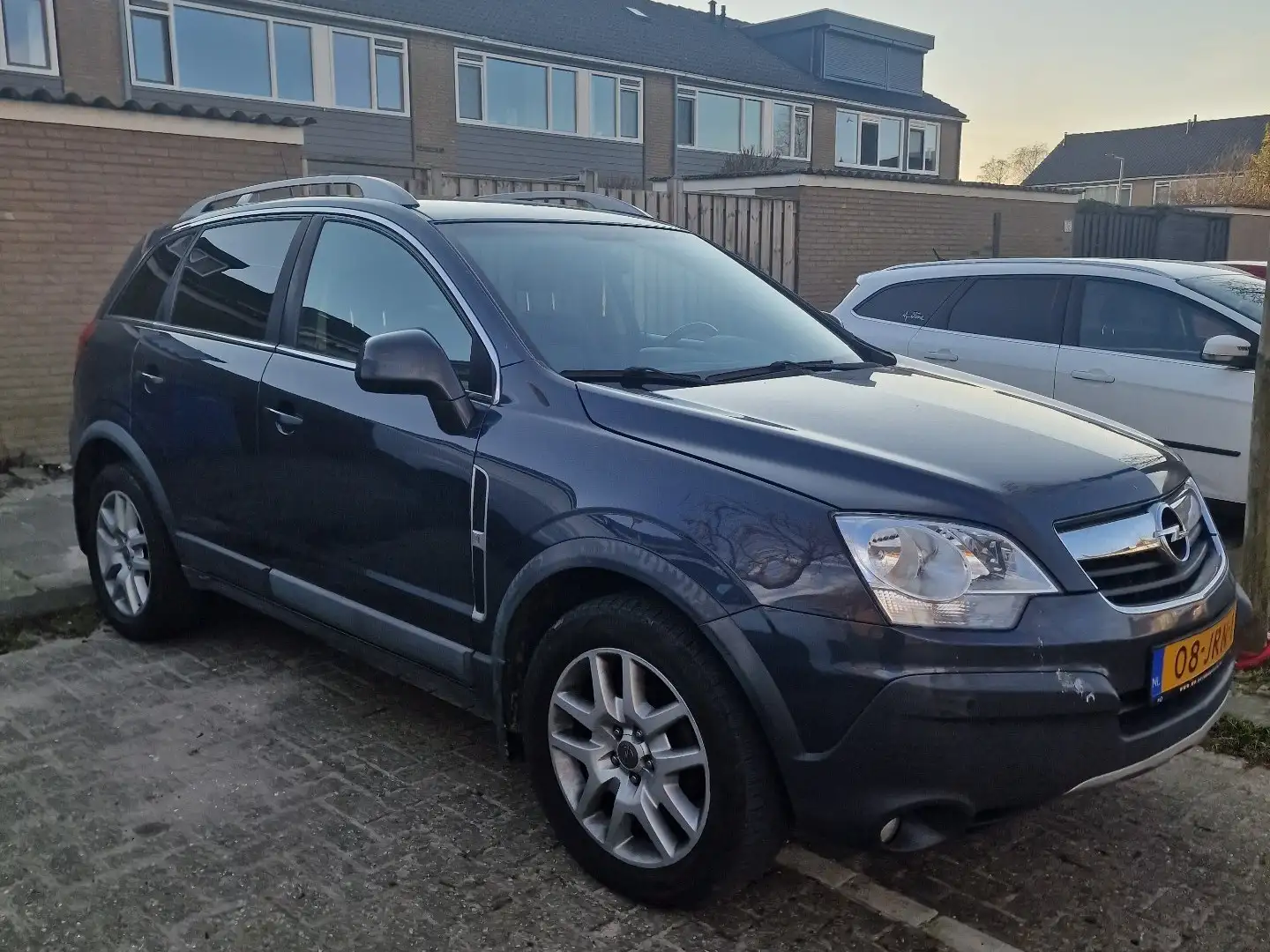 Opel Antara 2.4-16V Temptation Albastru - 1