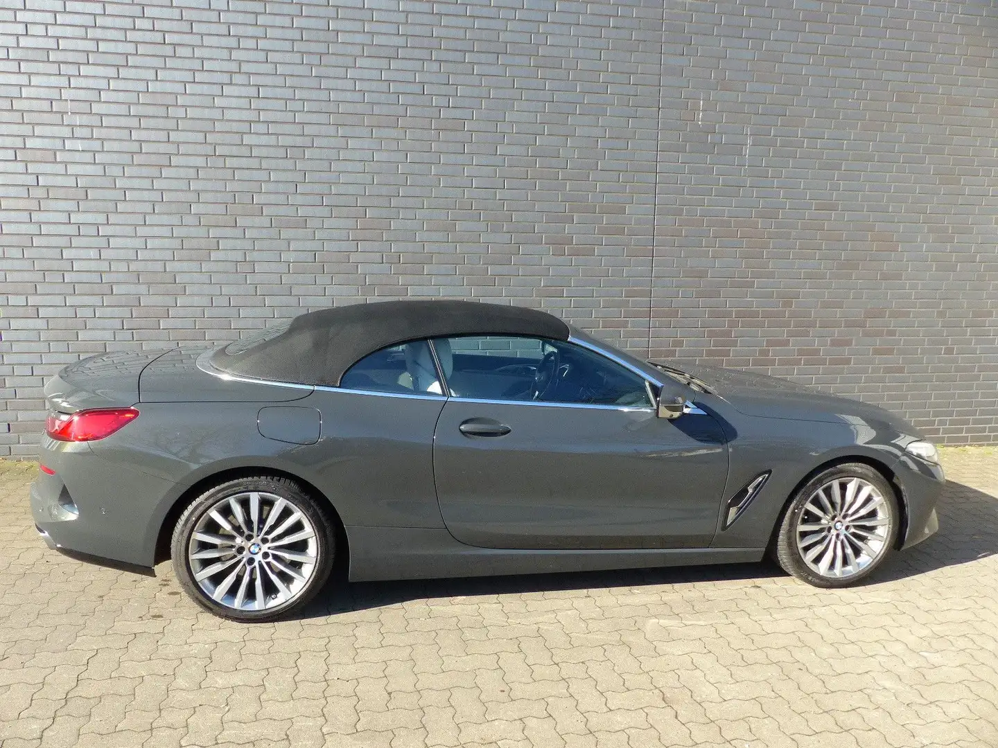 BMW 840 d Cabrio xDrive HeadUp/LED/NightVision/Kamera Grau - 2