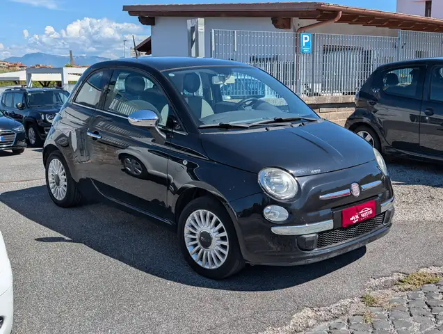 Fiat 500 view 3