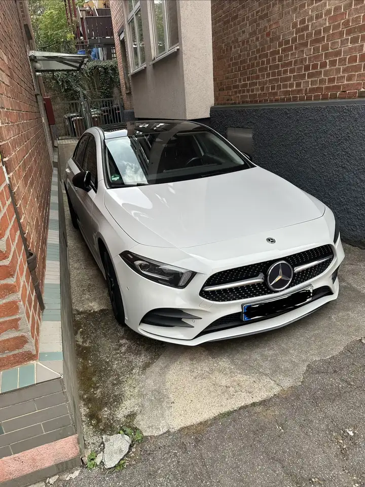 Mercedes-Benz A 200