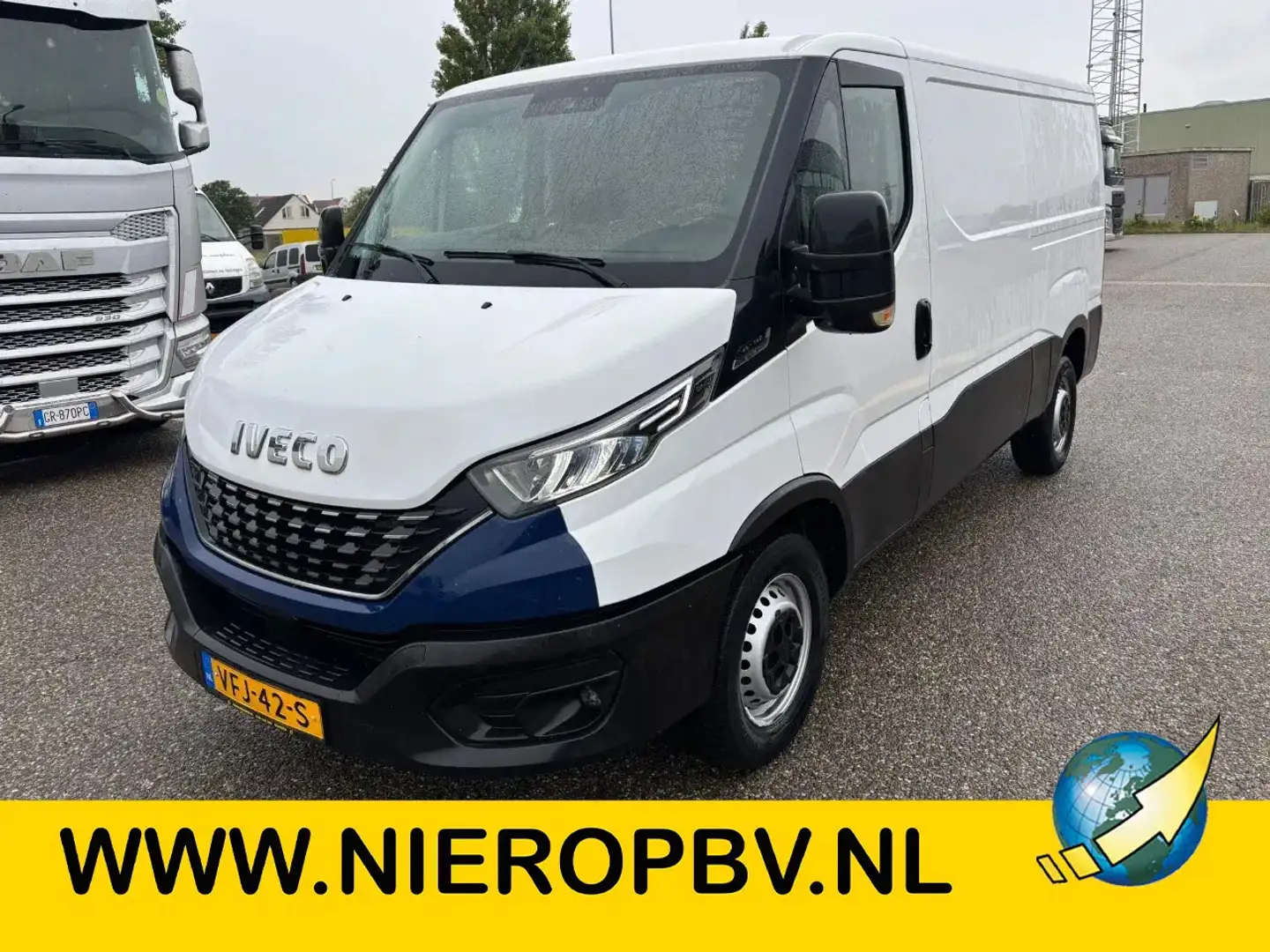 Iveco Daily 35S14 L2H1 Automaat Airco Cruisecontrol Trekhaak E Wit - 1