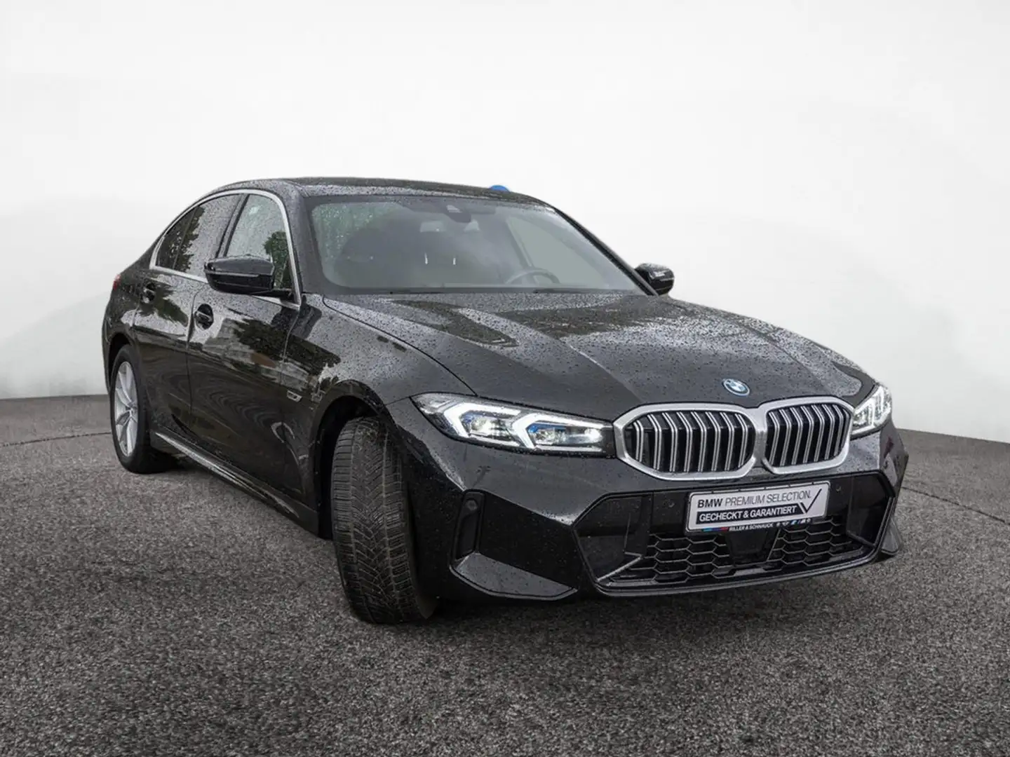 BMW 330 e M-Sport ACC+HUD+MEM+HIFI+LED Schwarz - 2
