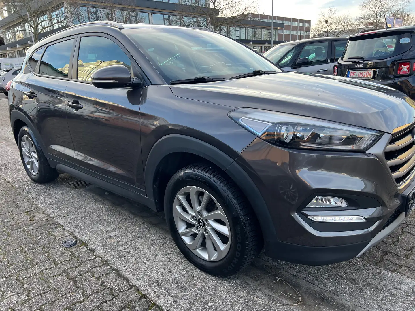 Hyundai TUCSON Trend 2WD - 2