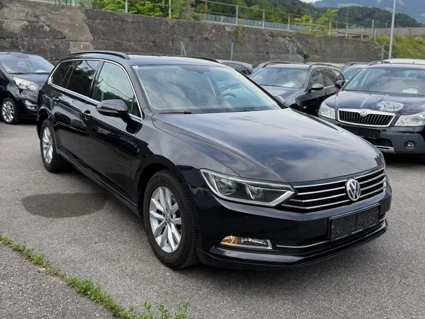 Volkswagen Passat Variant Comfortline BMT/Start-Stopp Schwarz - 1