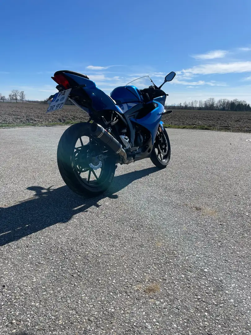 Suzuki GSX-R 125 Akrapovic Modrá - 2