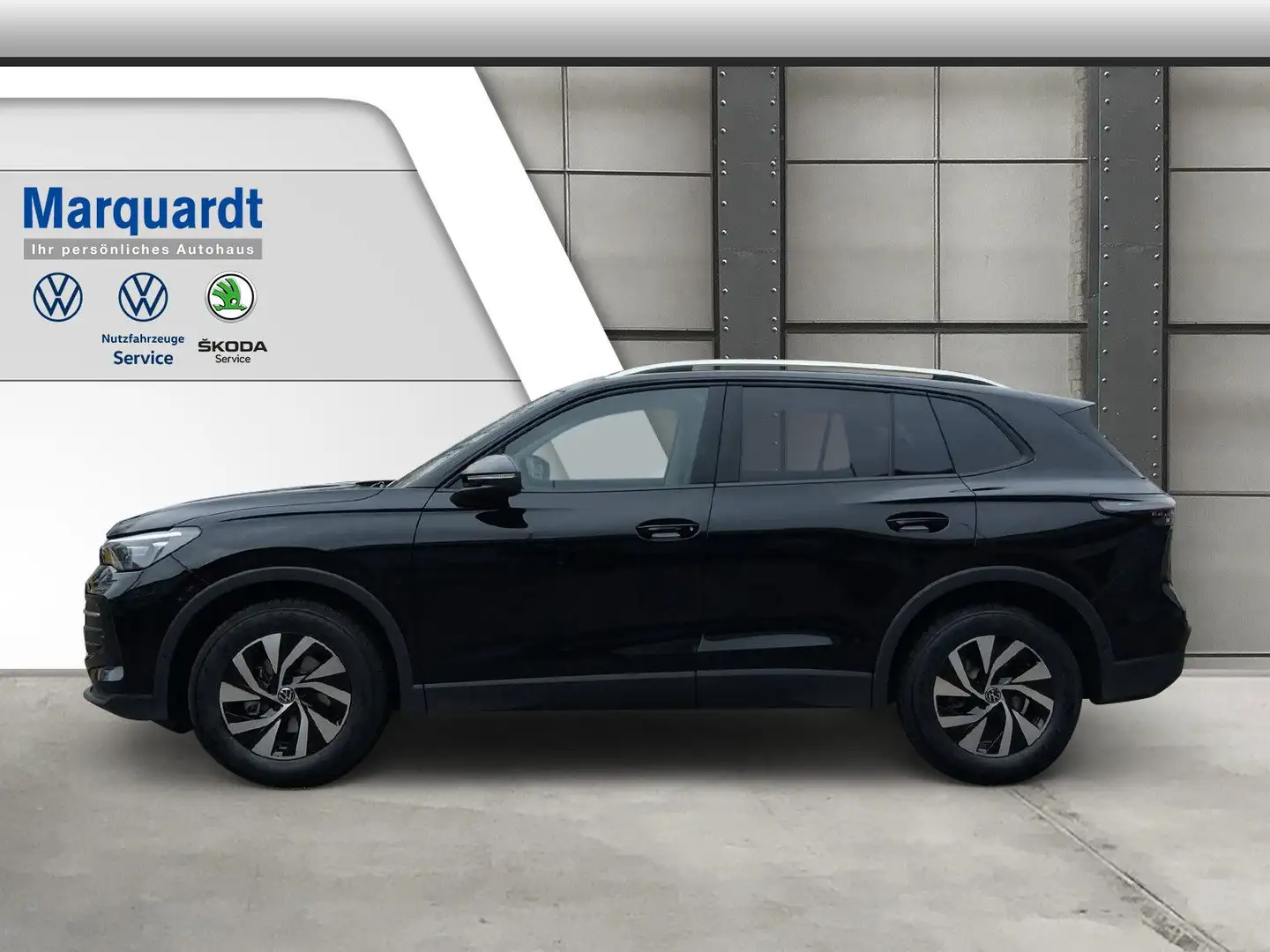 Volkswagen Tiguan 1.5 eTSI Pano AHK Navi LED Plus ACC 18" Schwarz - 2
