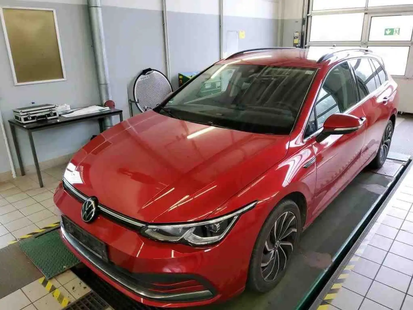 Volkswagen Golf Variant VIII Style *KAMERA*NAVI/Pro*LED plus*Metallic* Roşu - 1